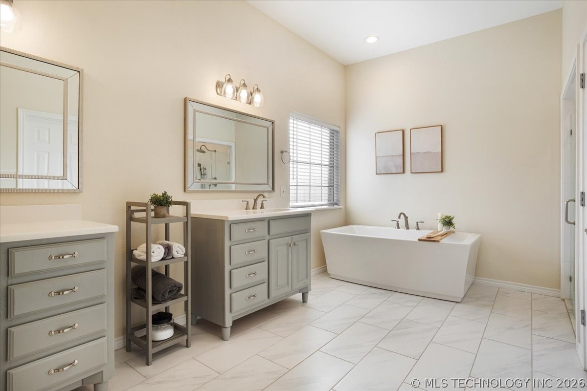 1510 Remington West Circle Property Photo 6