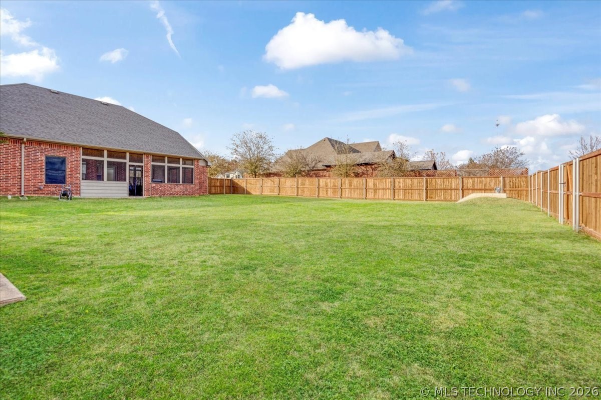 1510 Remington West Circle Property Photo 8