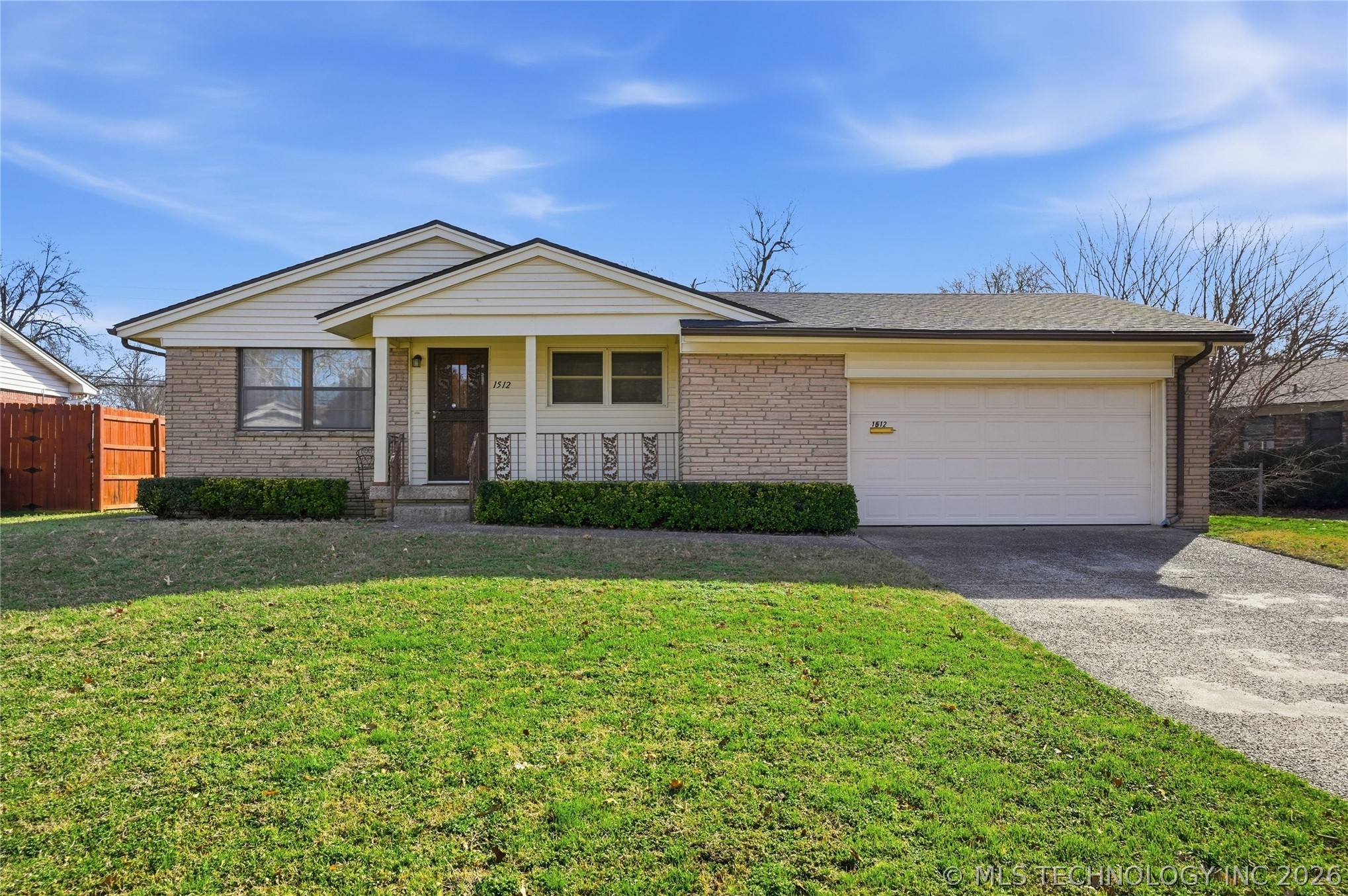 1512 E 58th Street Property Photo 1