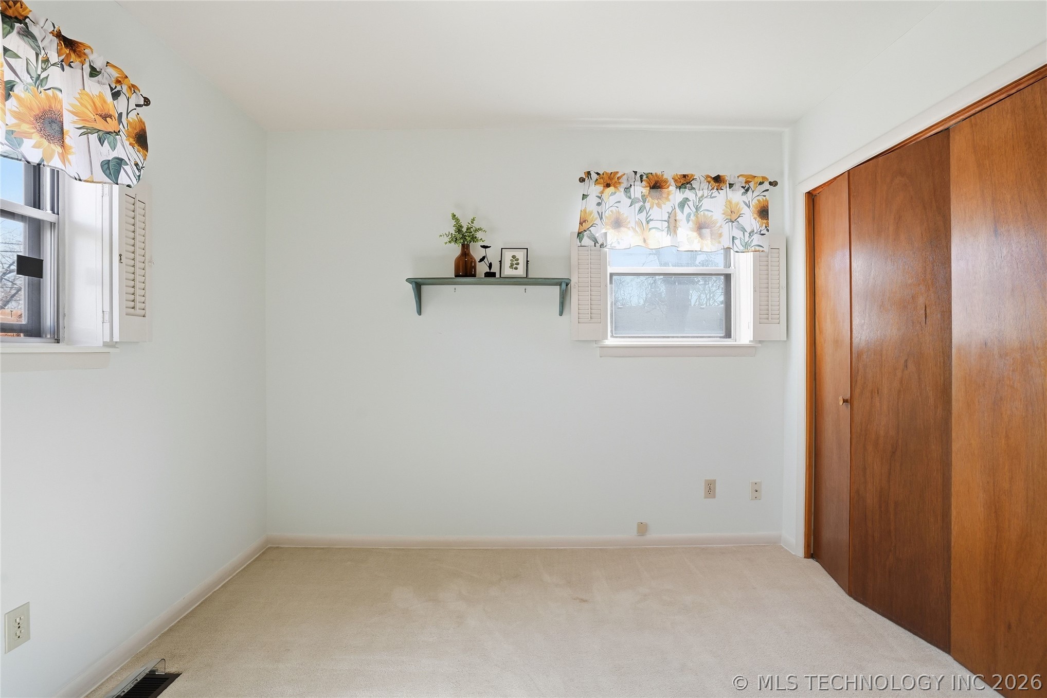 1512 E 58th Street Property Photo 20