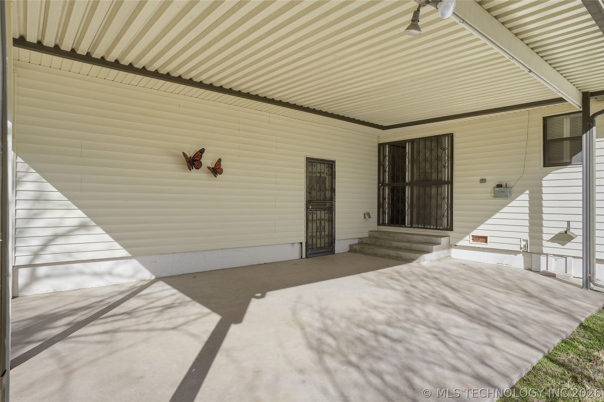 1512 E 58th Street Property Photo 26