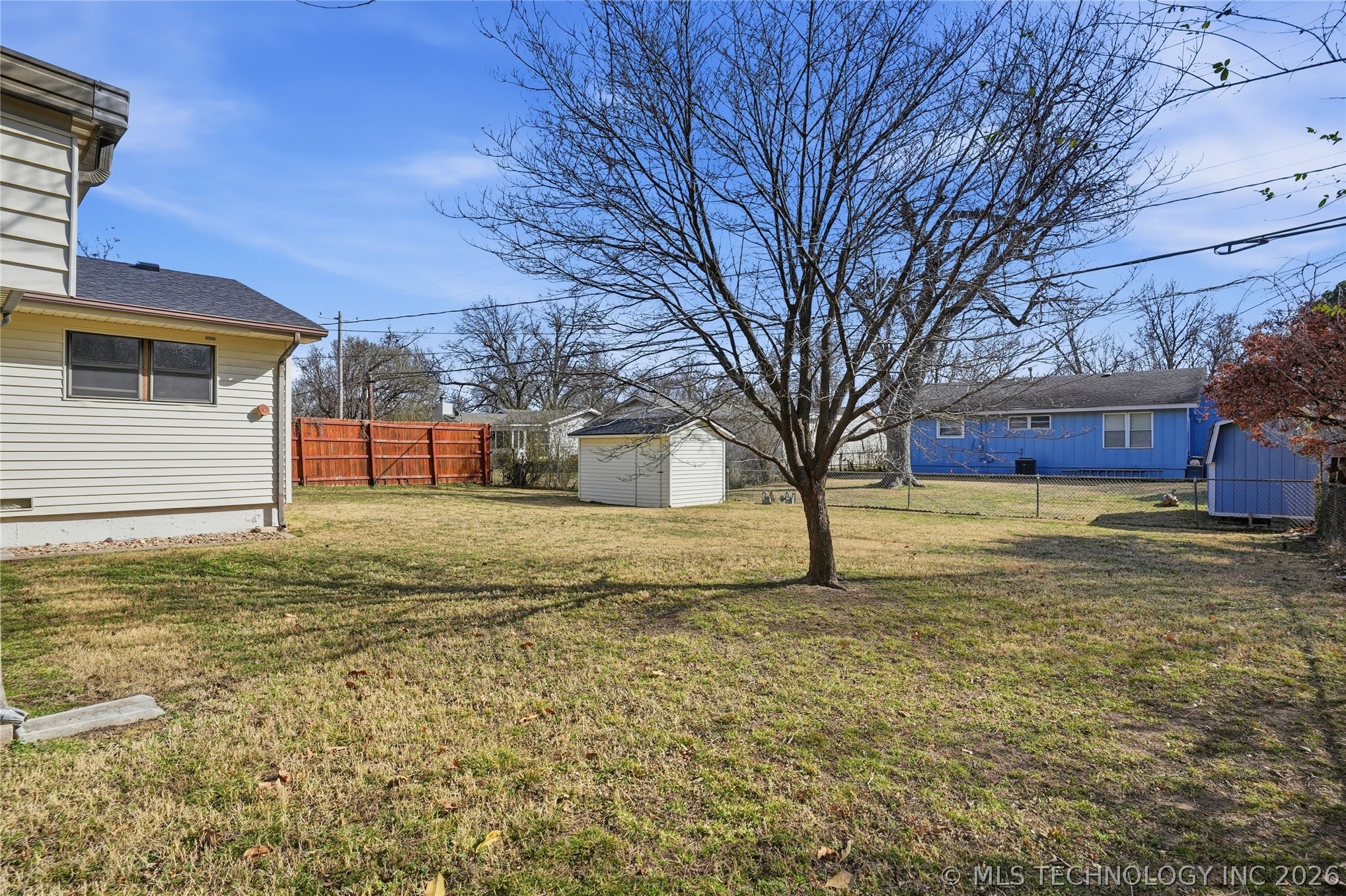 1512 E 58th Street Property Photo 27