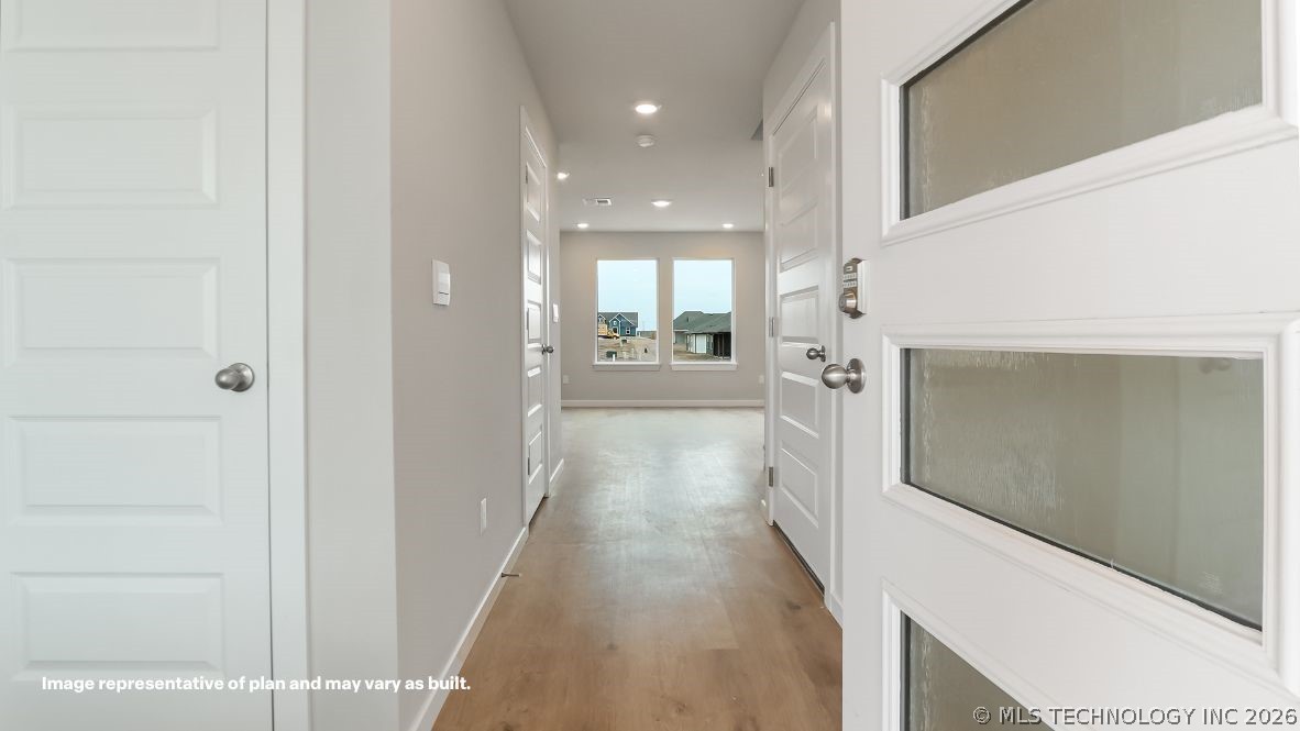 3507 N 35th Court Property Photo 5