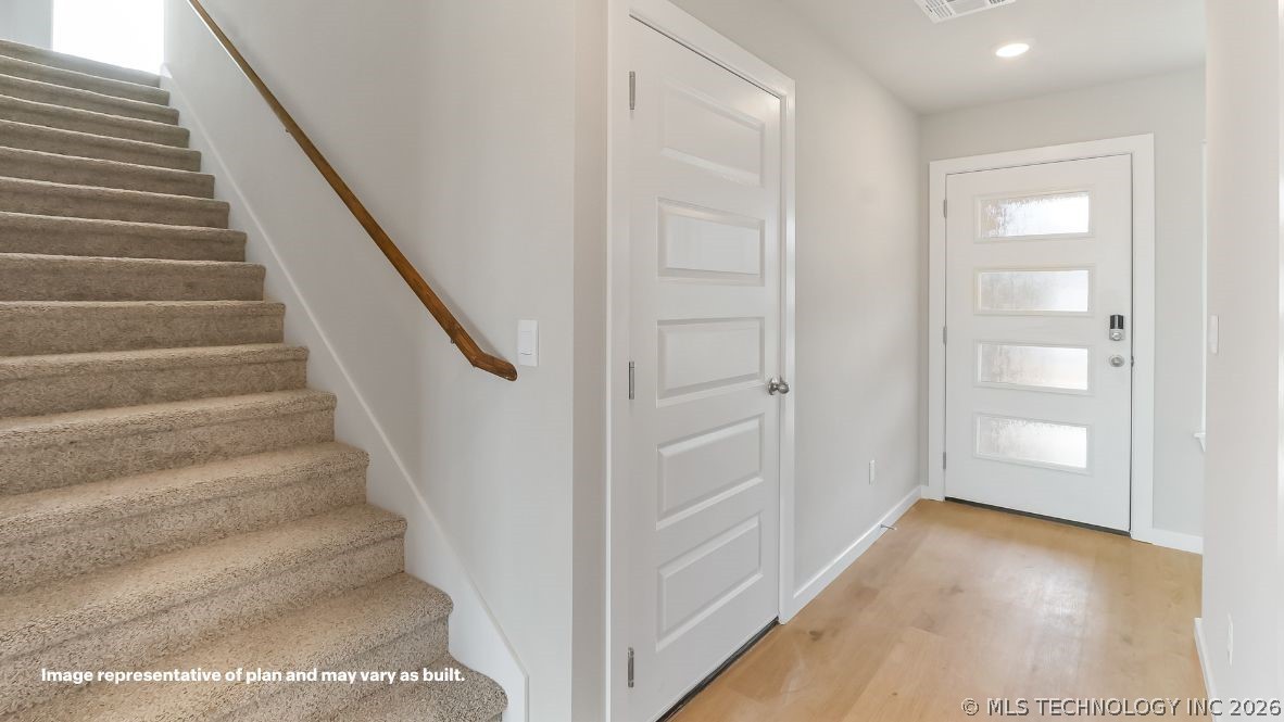 3507 N 35th Court Property Photo 8