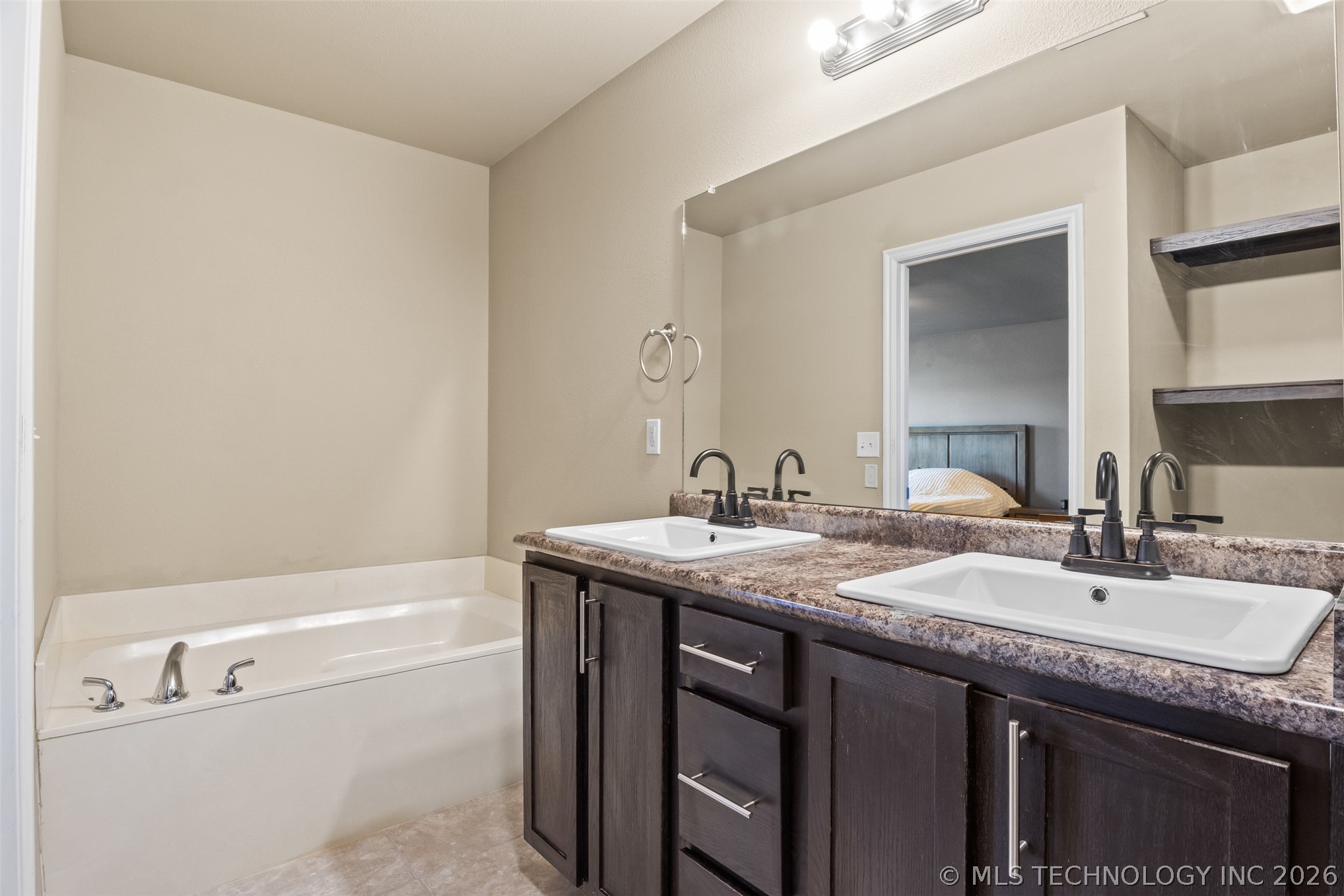 3014 Talbot Circle Property Photo 25