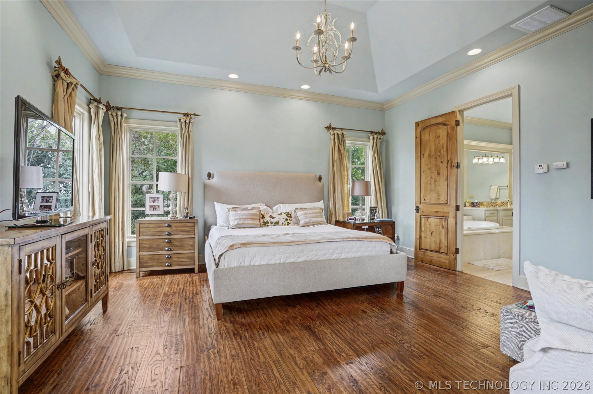 9436 S Jamestown Avenue Property Photo 16