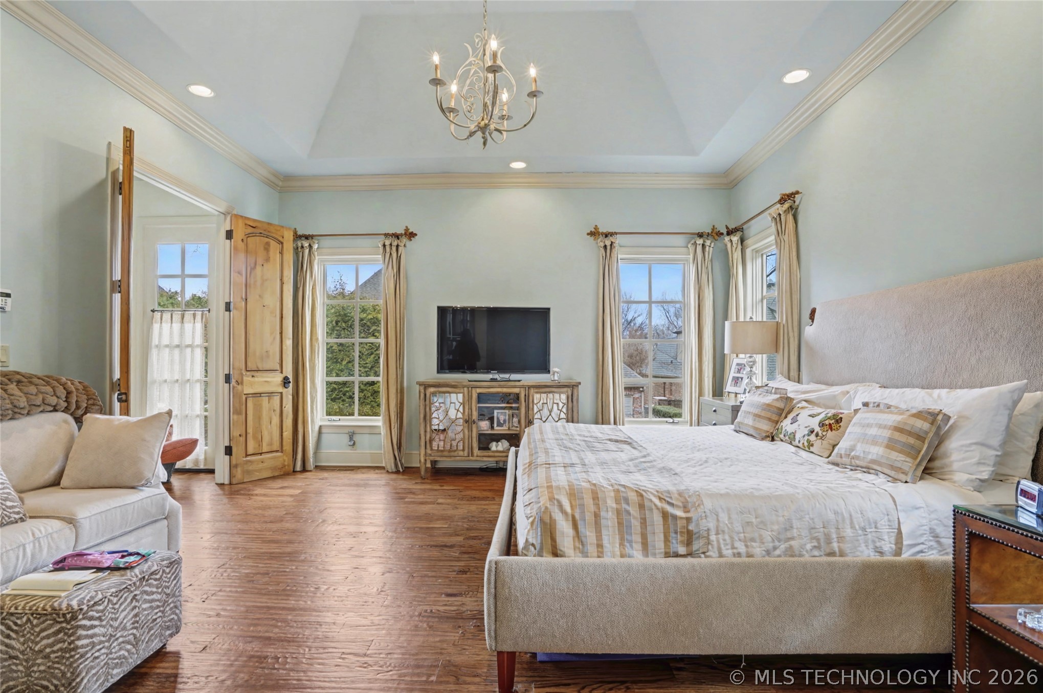 9436 S Jamestown Avenue Property Photo 18