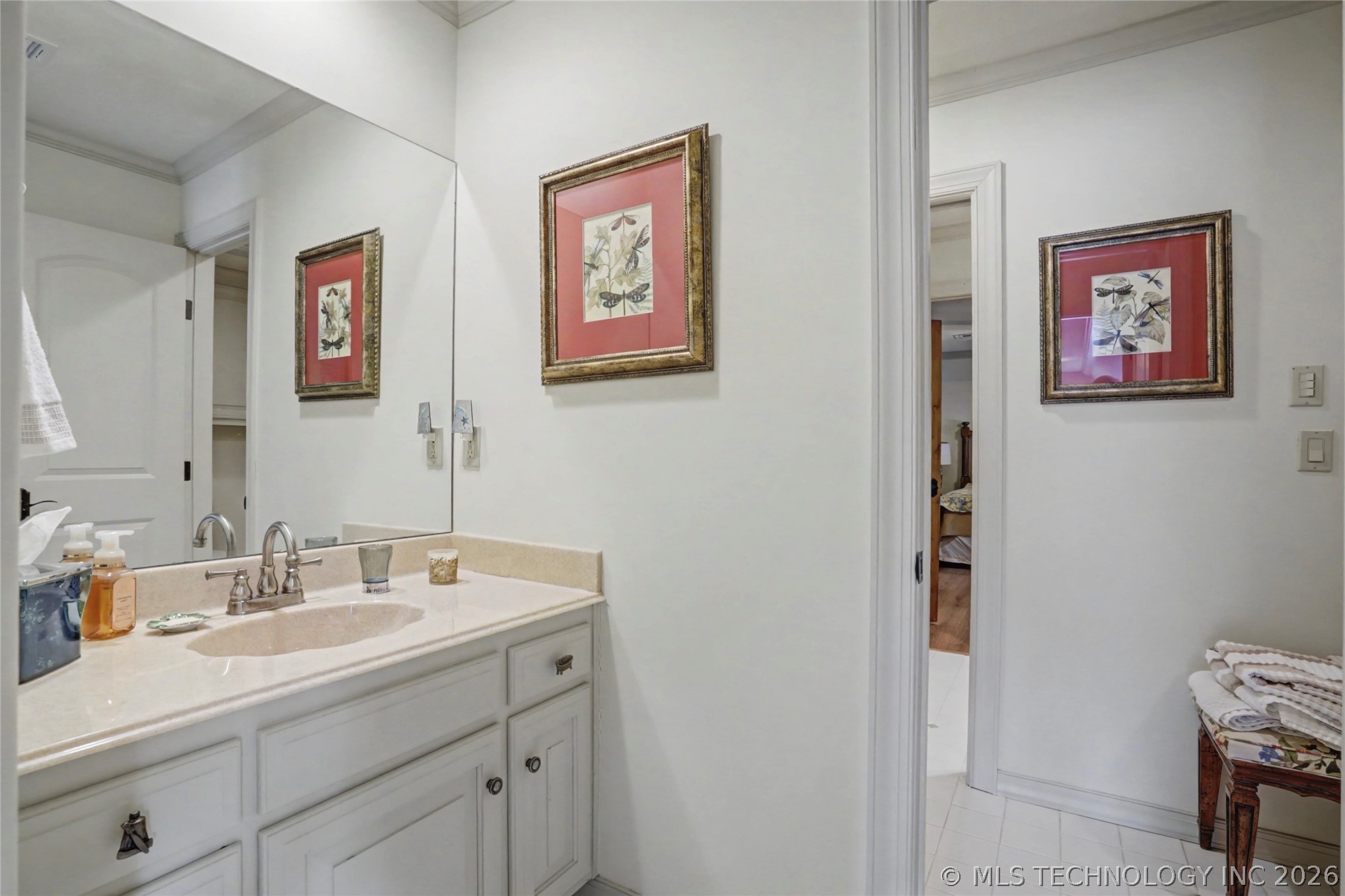 9436 S Jamestown Avenue Property Photo 30