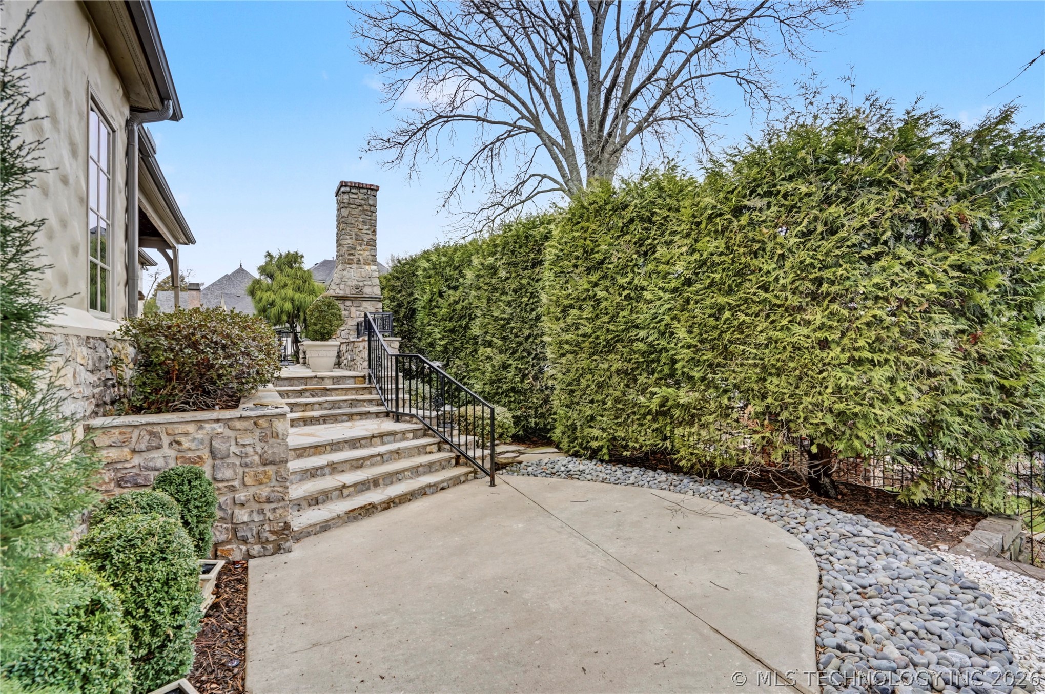 9436 S Jamestown Avenue Property Photo 41