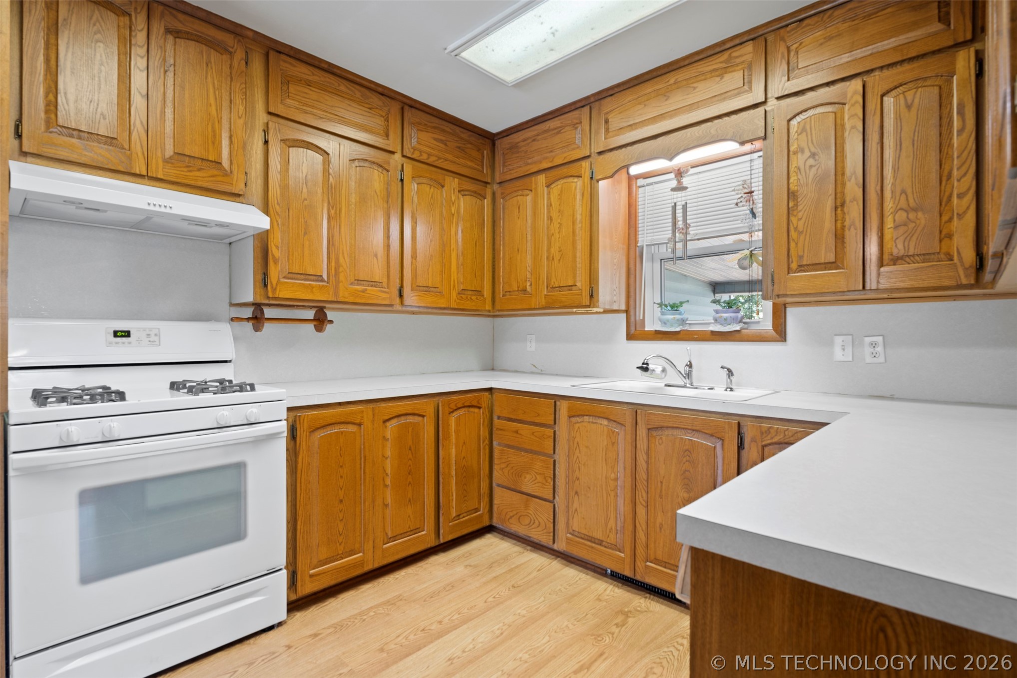 507 S Thompson Property Photo 14