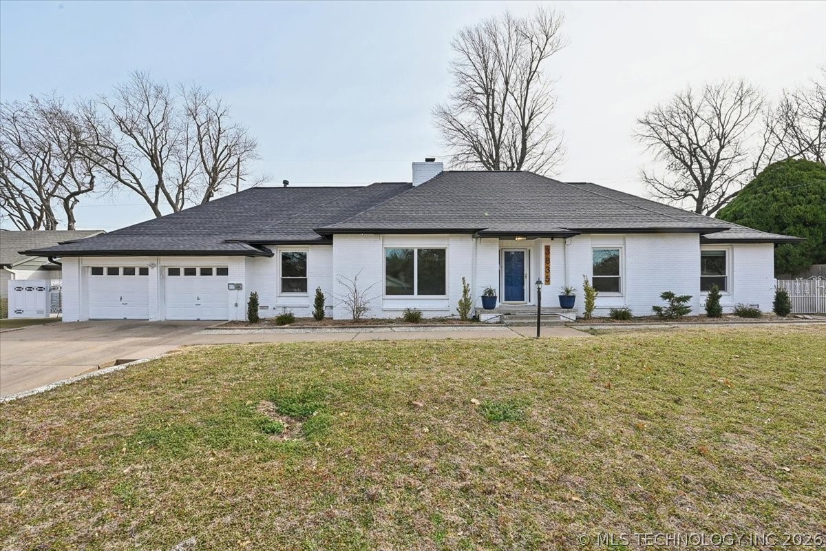 3835 S Gary Place Property Photo 1