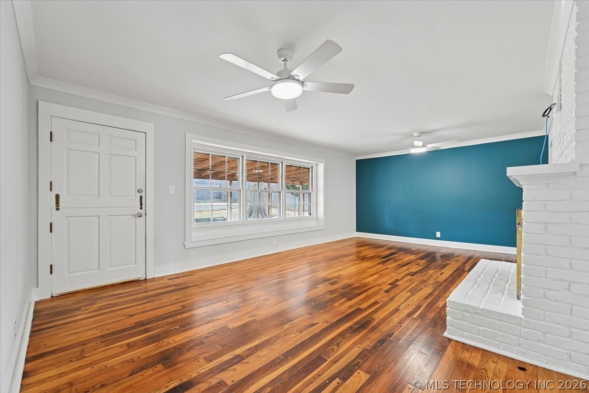3835 S Gary Place Property Photo 10