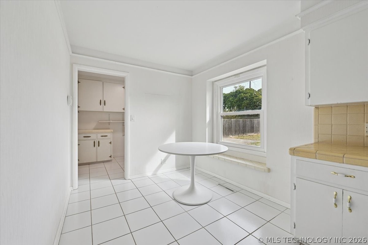 3835 S Gary Place Property Photo 19