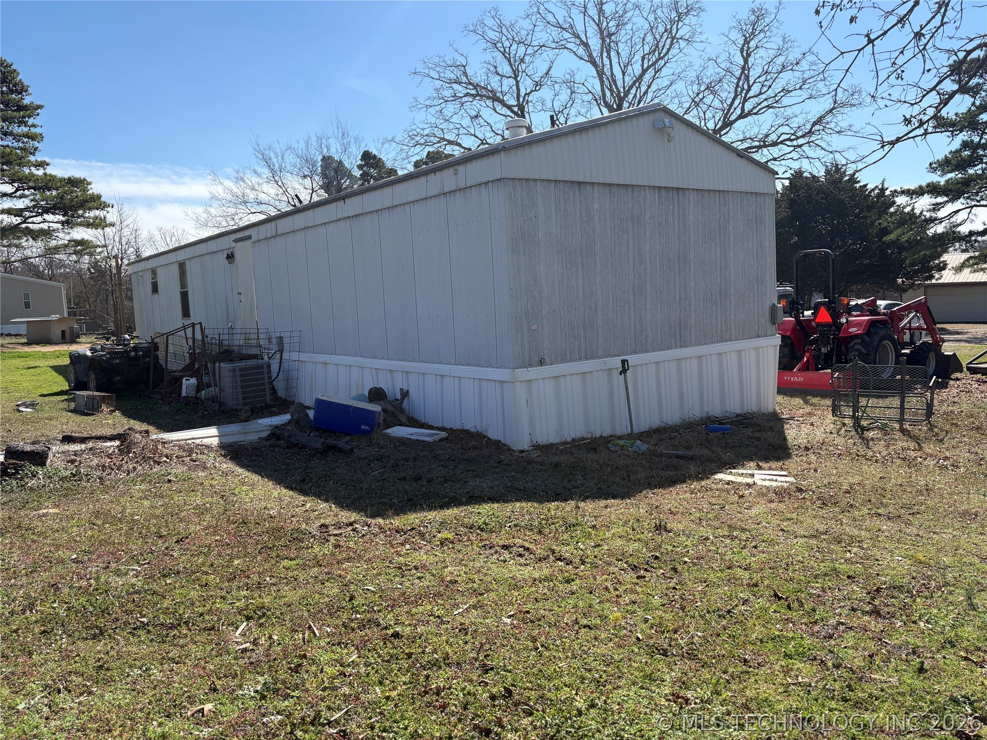239 Berry Lane Property Photo 6