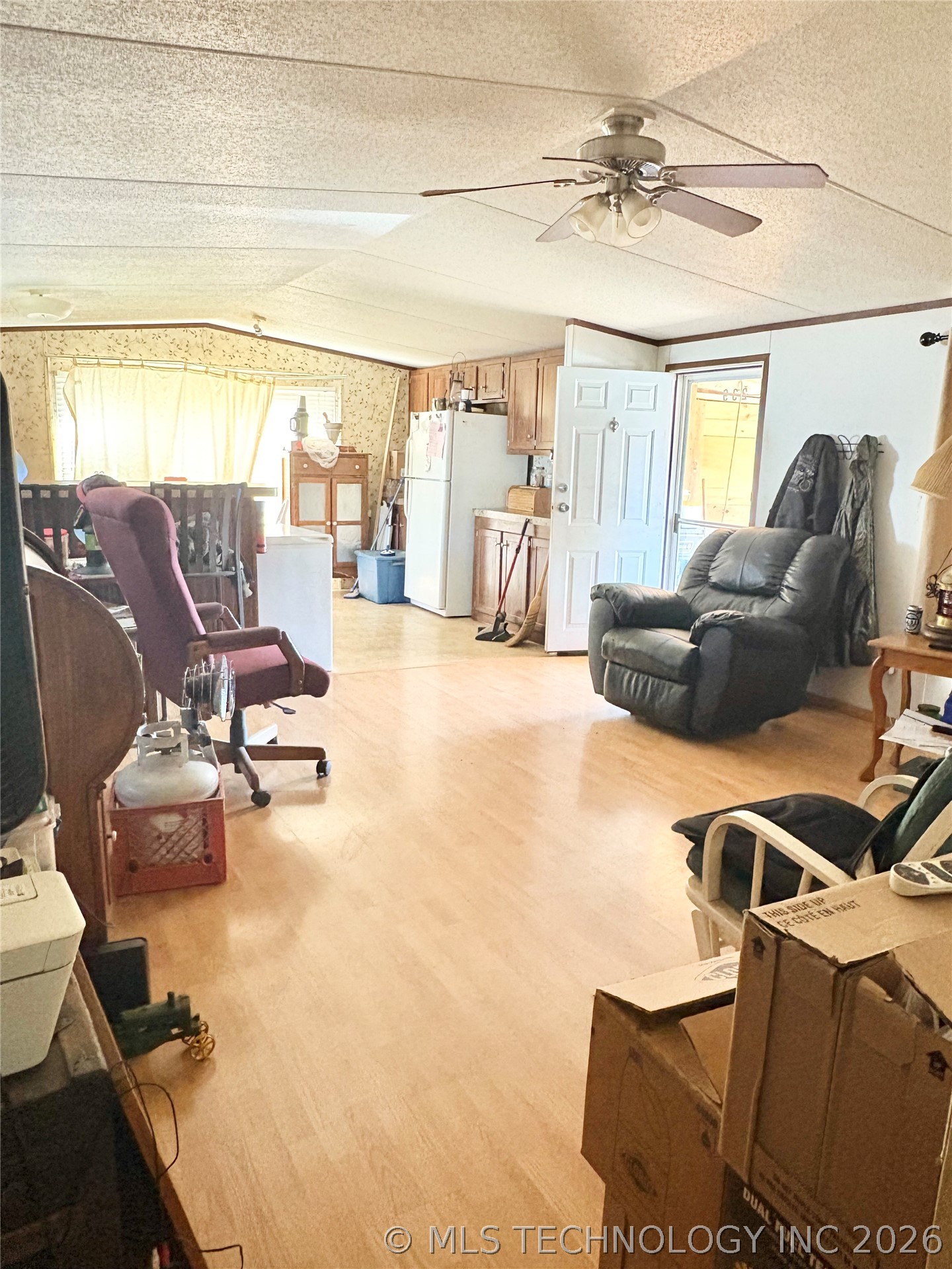 239 Berry Lane Property Photo 11