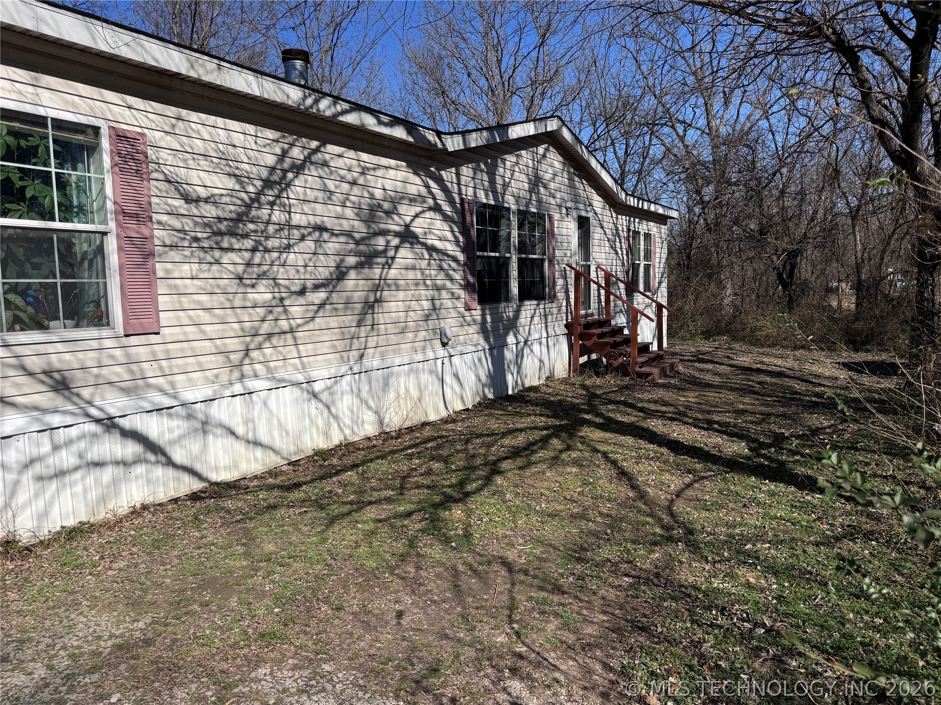 17603 E Meadow Lane Property Photo 1
