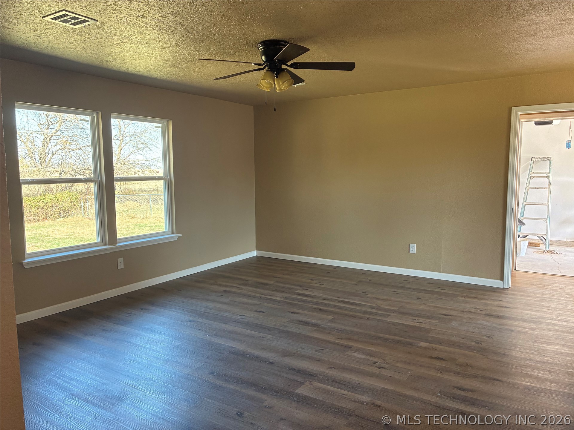 519 Park Street Property Photo 10