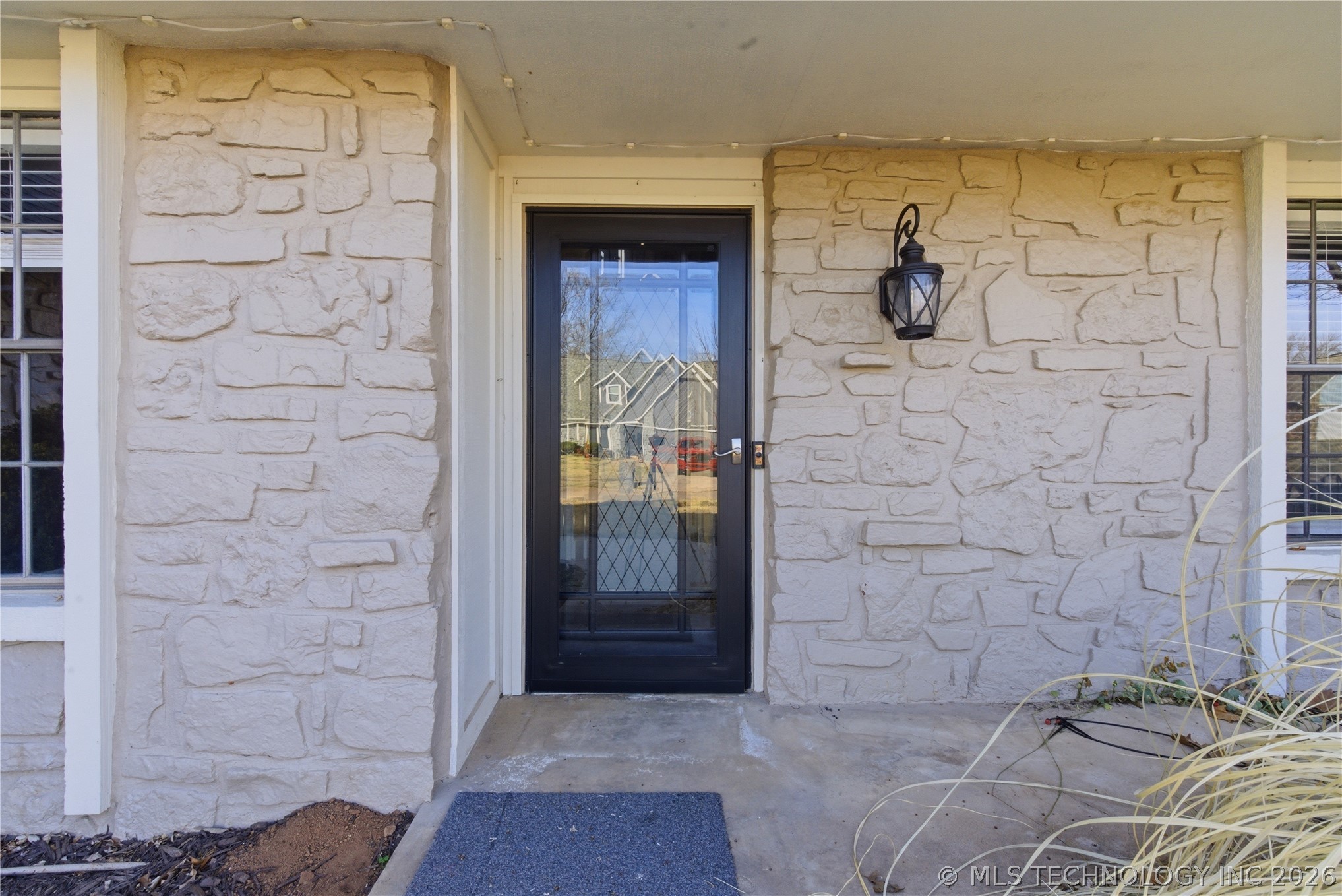 7500 S Gum Avenue Property Photo 4