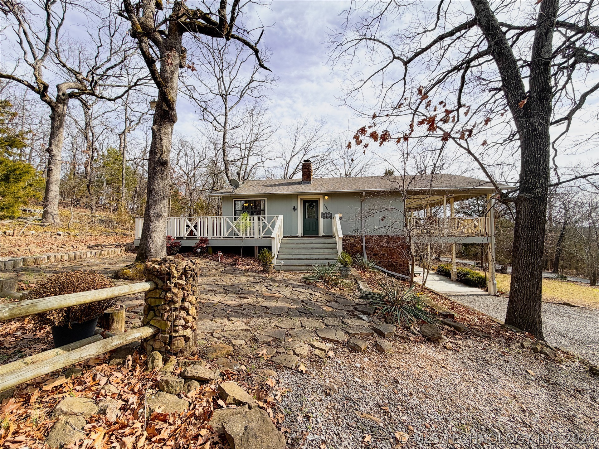 20388 W Cherokee Trail Property Photo 2