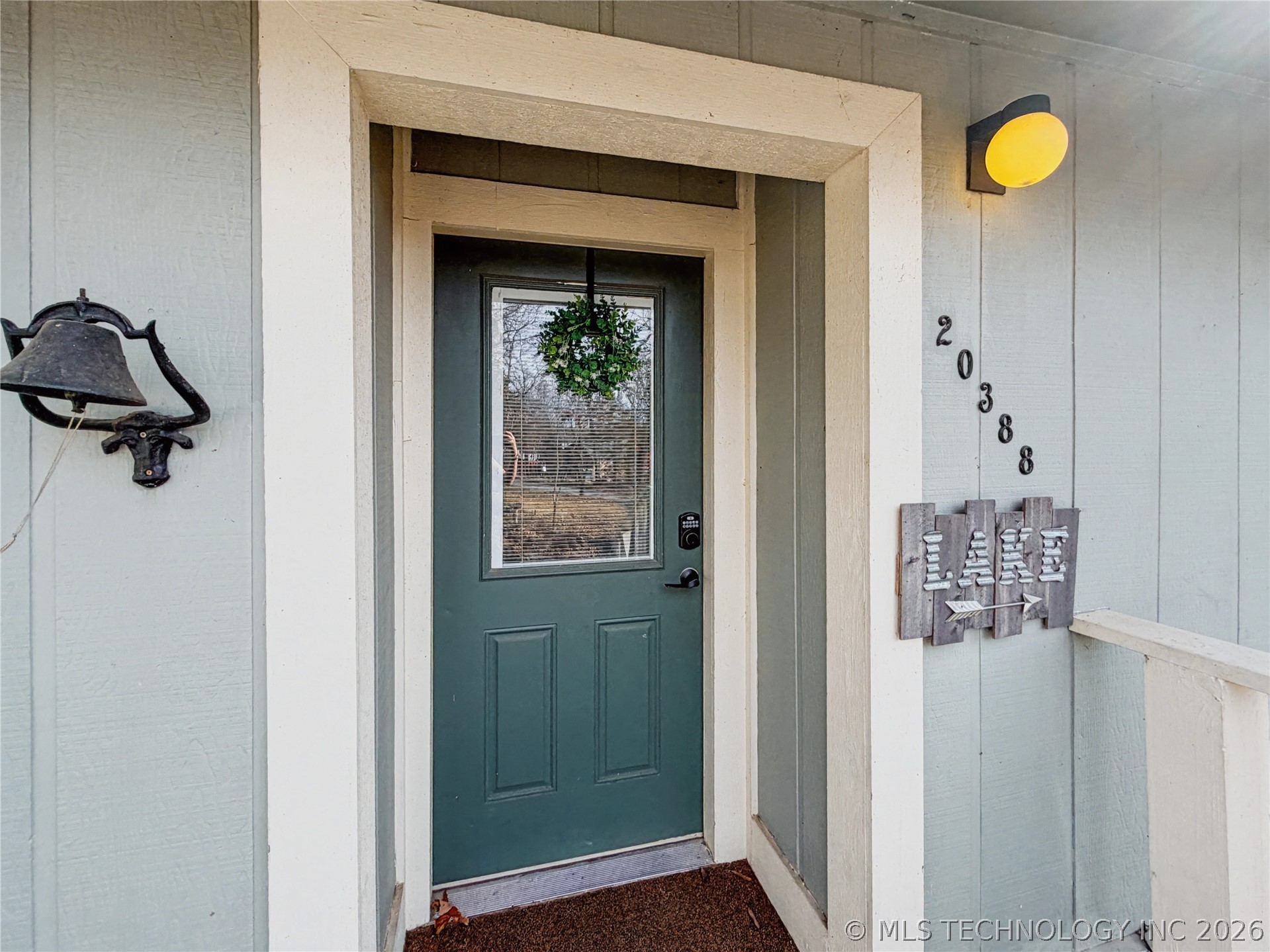 20388 W Cherokee Trail Property Photo 5