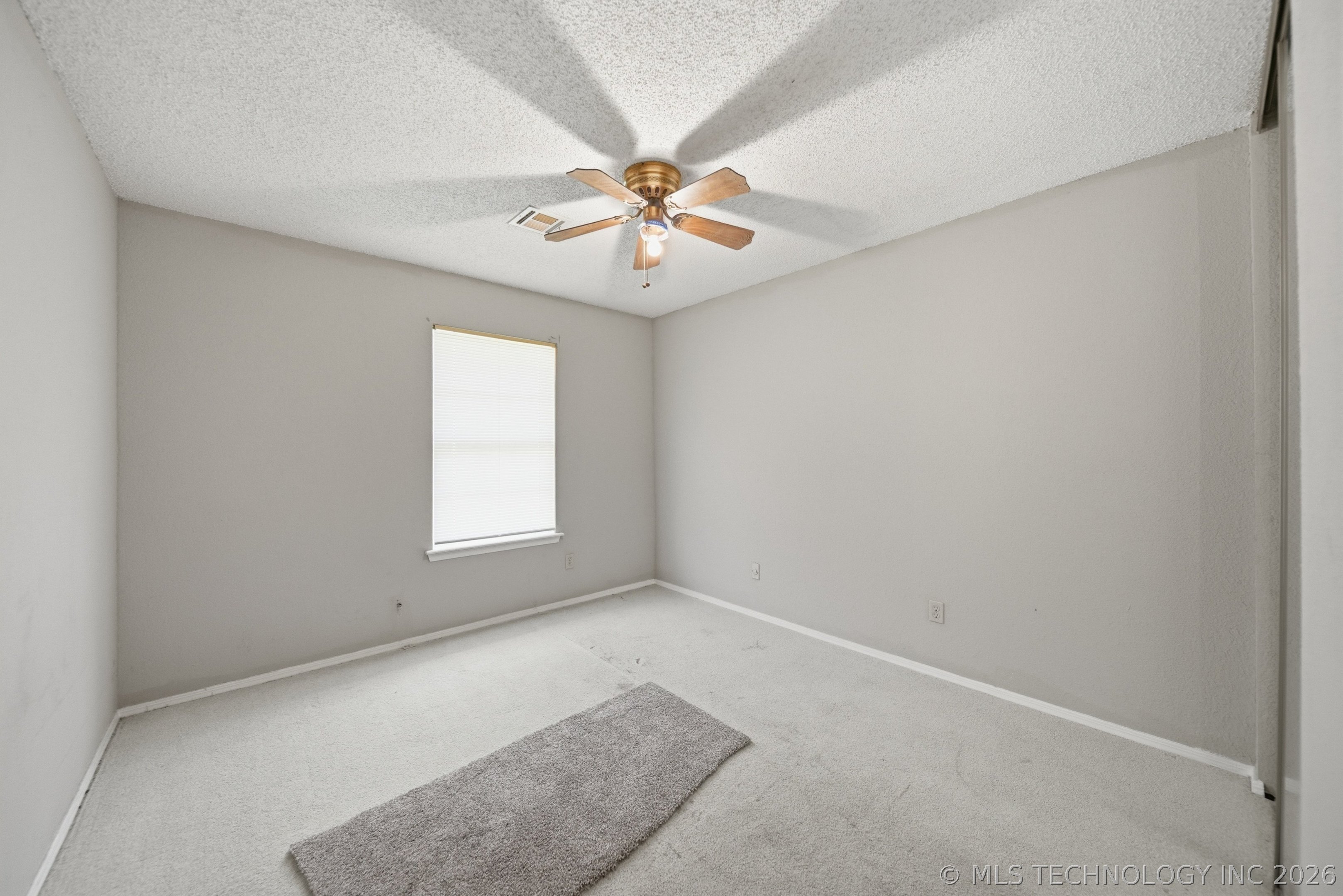 11008 E 14th Court Property Photo 21