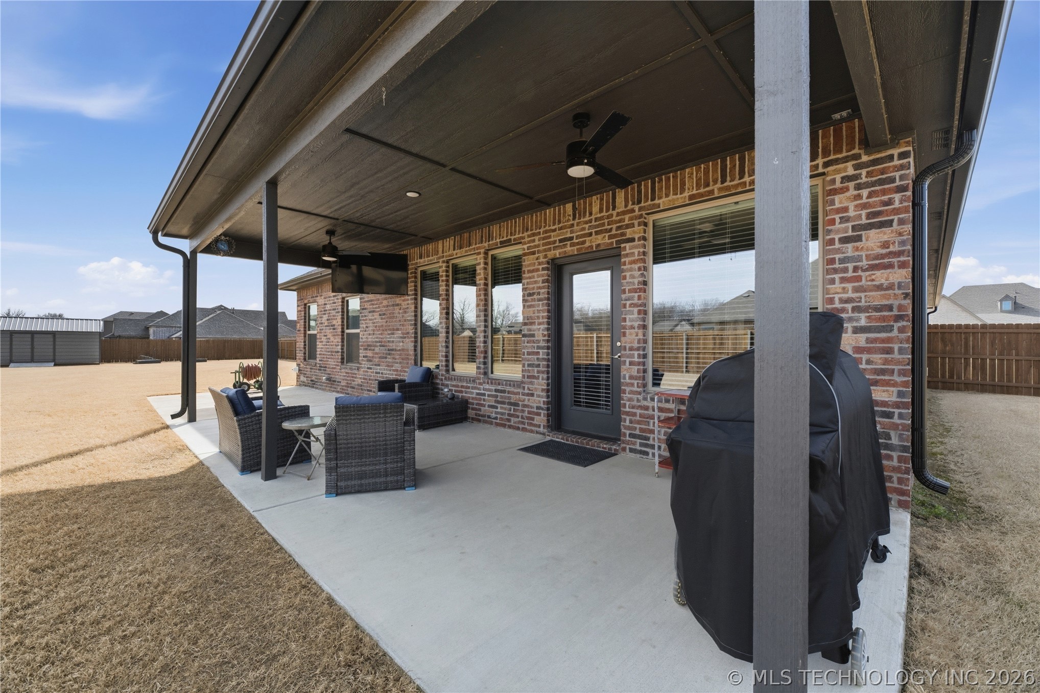 157 N Castle Street Property Photo 38