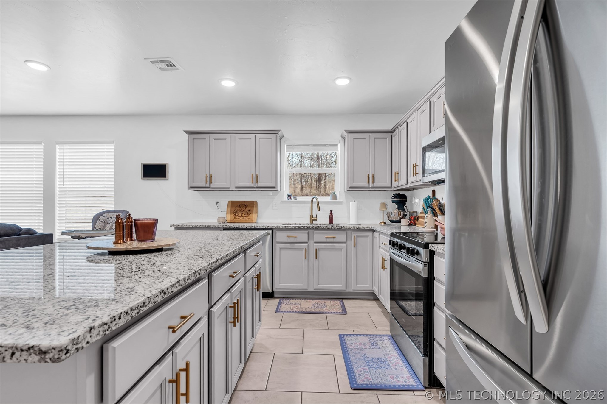 922 Indian Plains Property Photo 10