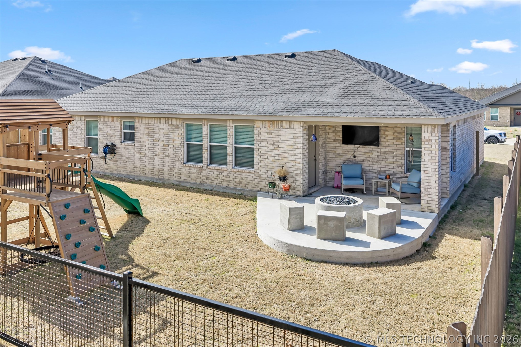 922 Indian Plains Property Photo 40
