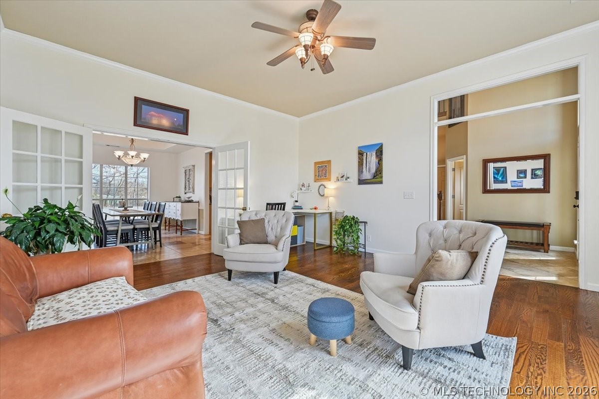 617 N Willow Avenue Property Photo 11