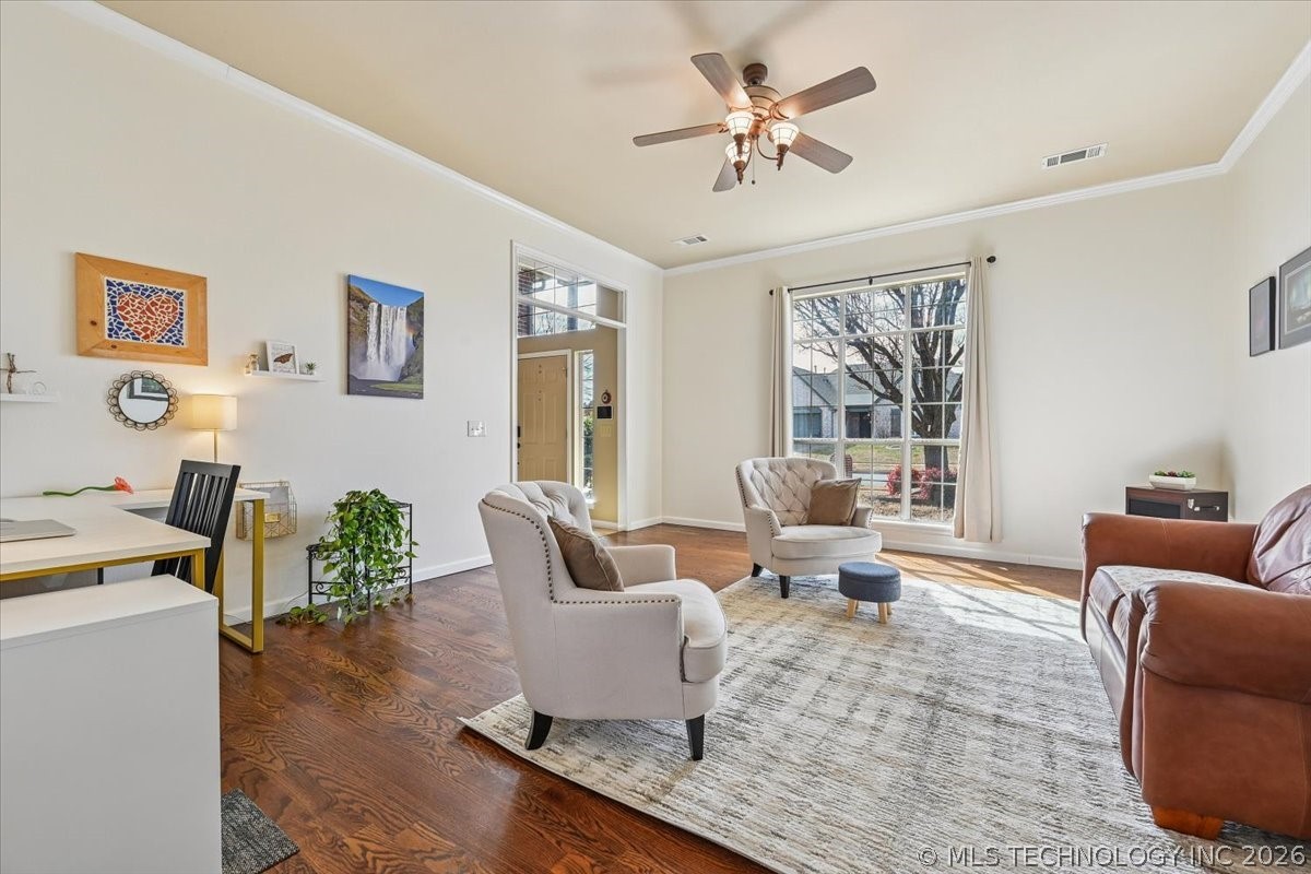 617 N Willow Avenue Property Photo 12