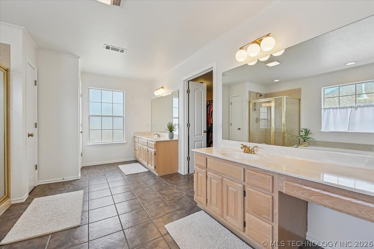 617 N Willow Avenue Property Photo 35