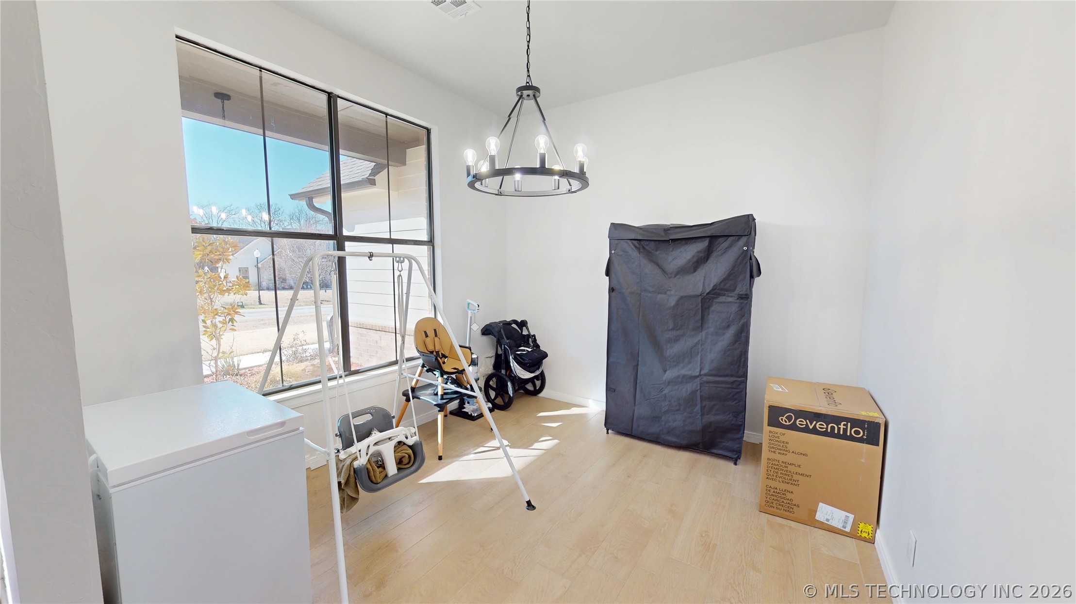 11908 County Road 3513 Loop Property Photo 10