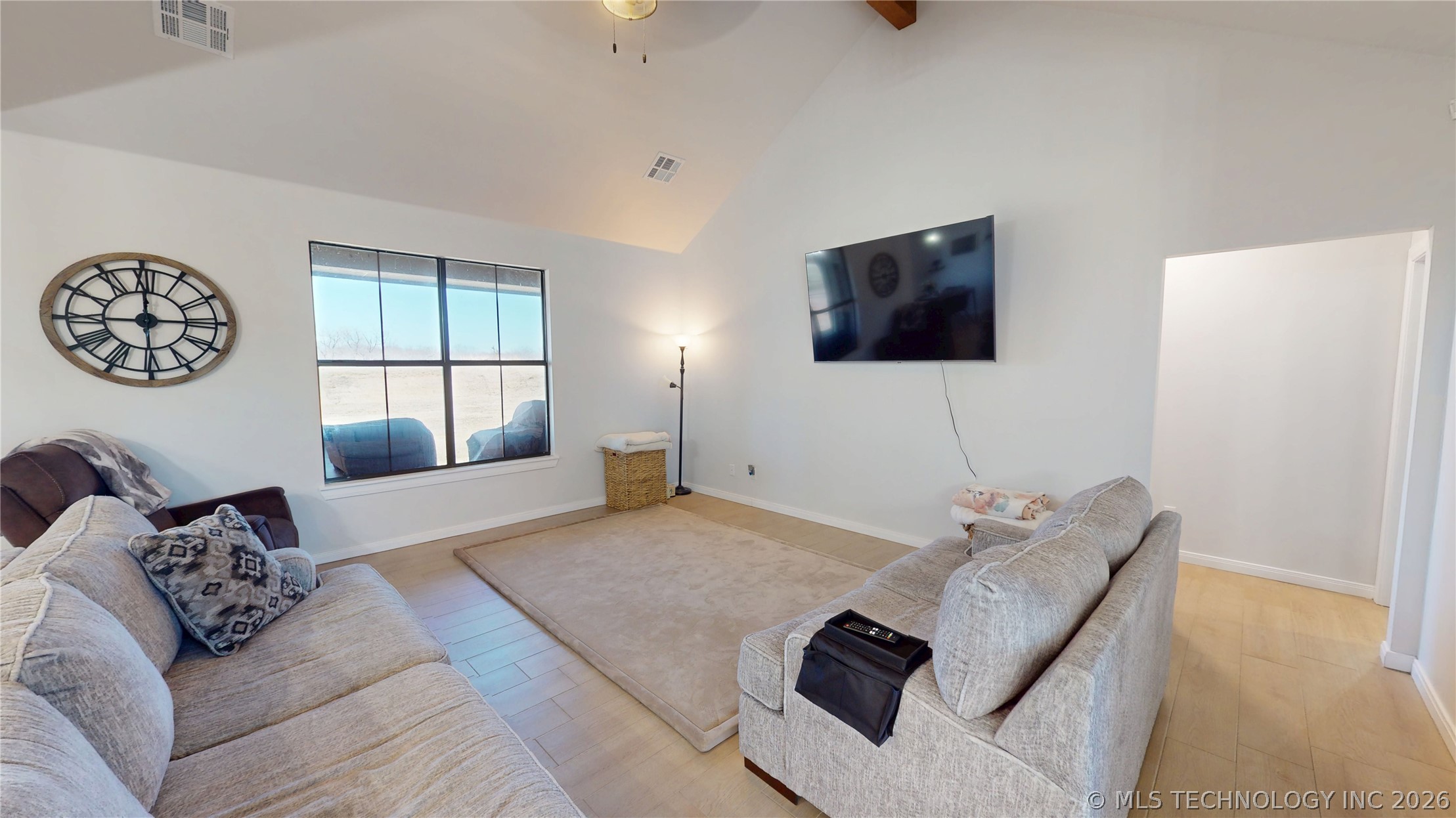 11908 County Road 3513 Loop Property Photo 14