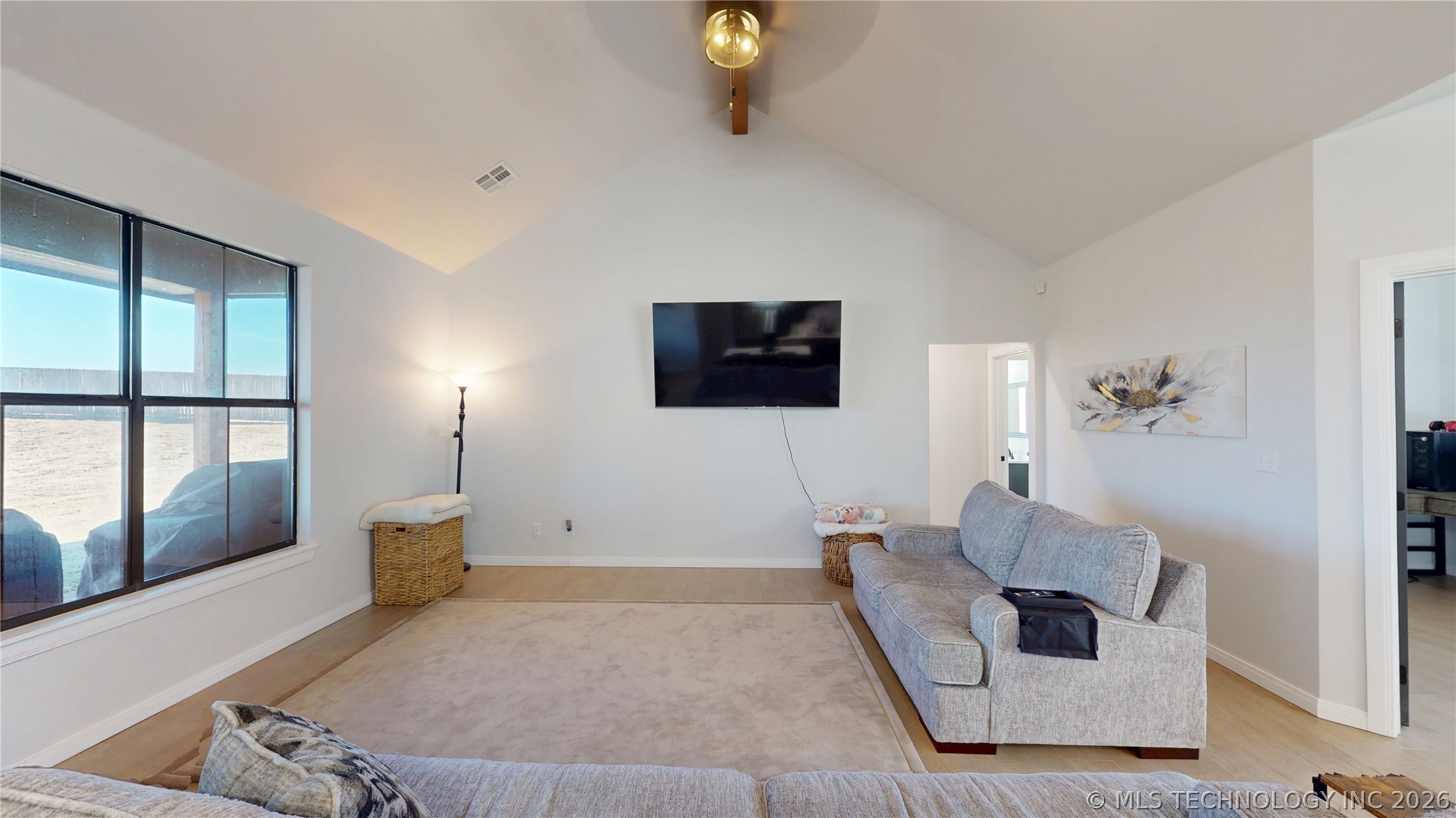 11908 County Road 3513 Loop Property Photo 18
