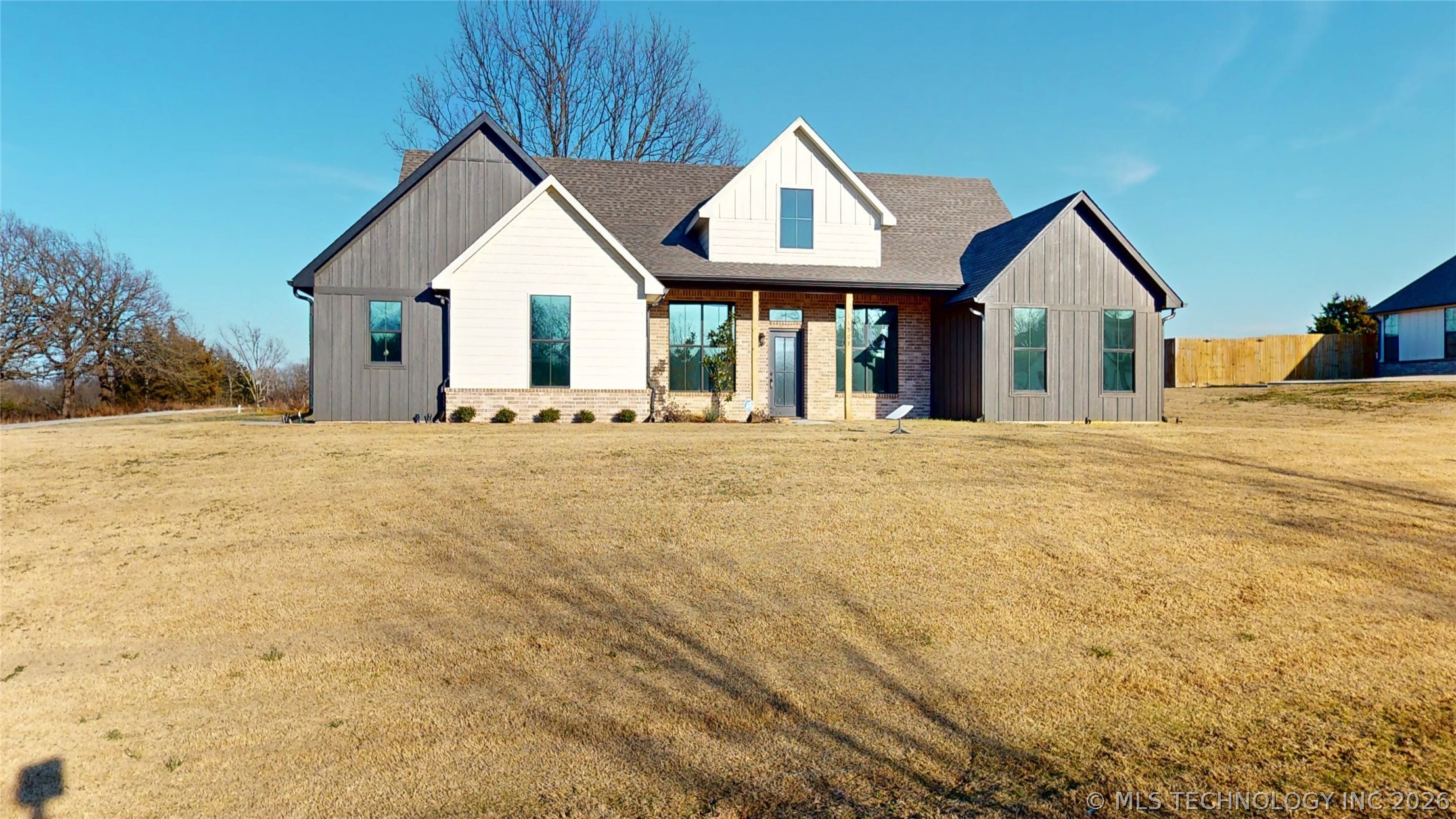 11908 County Road 3513 Loop Property Photo 57