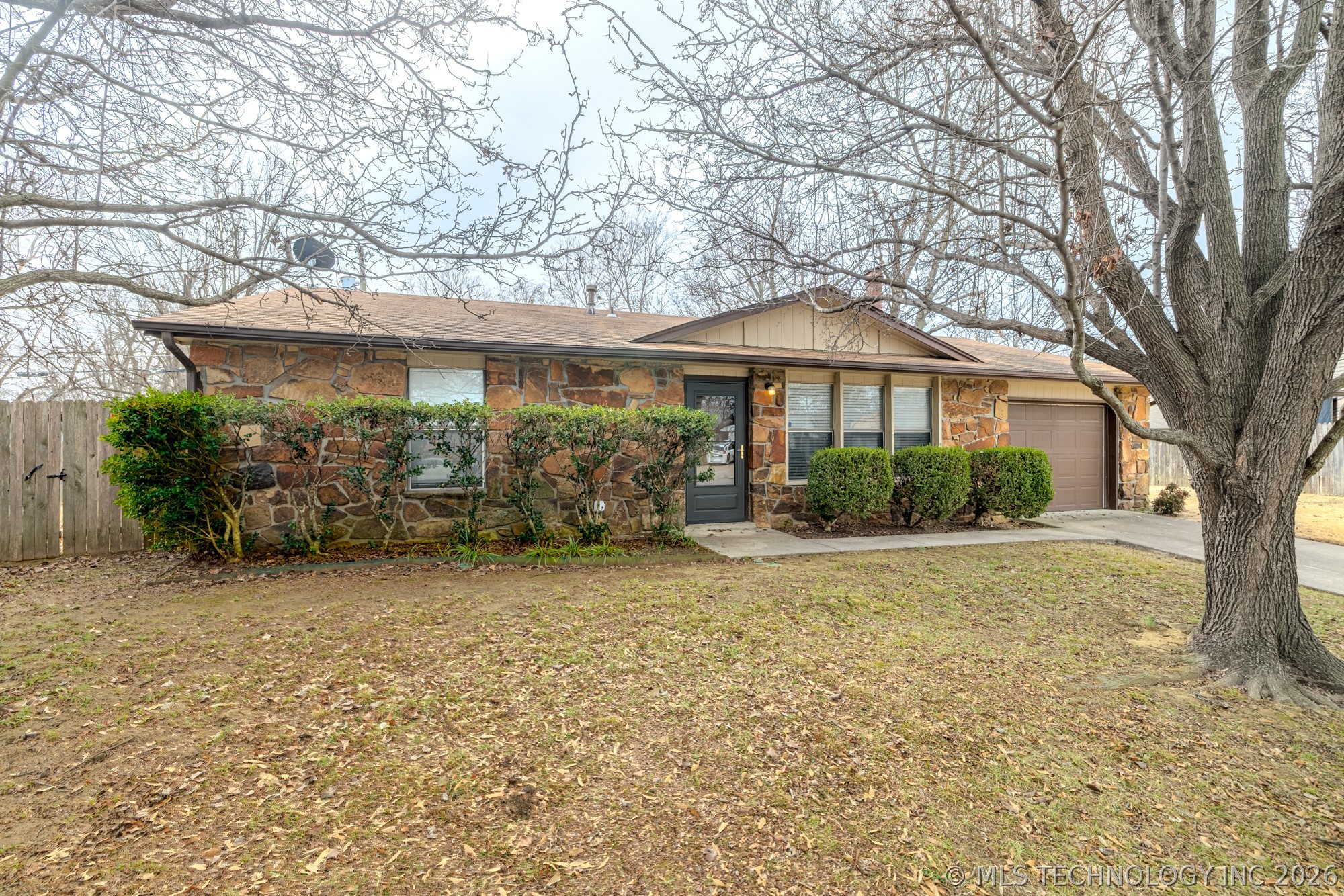 18108 E 3rd Place Property Photo 2