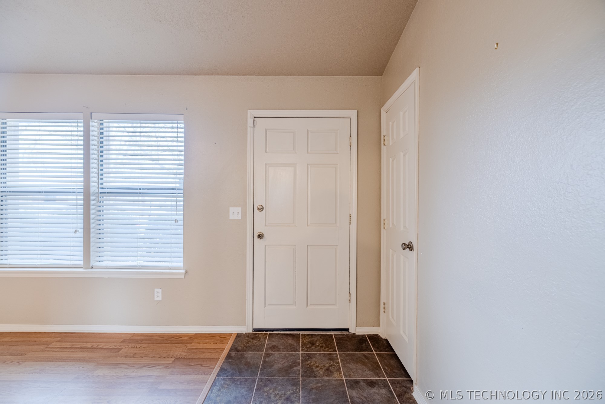 18108 E 3rd Place Property Photo 4