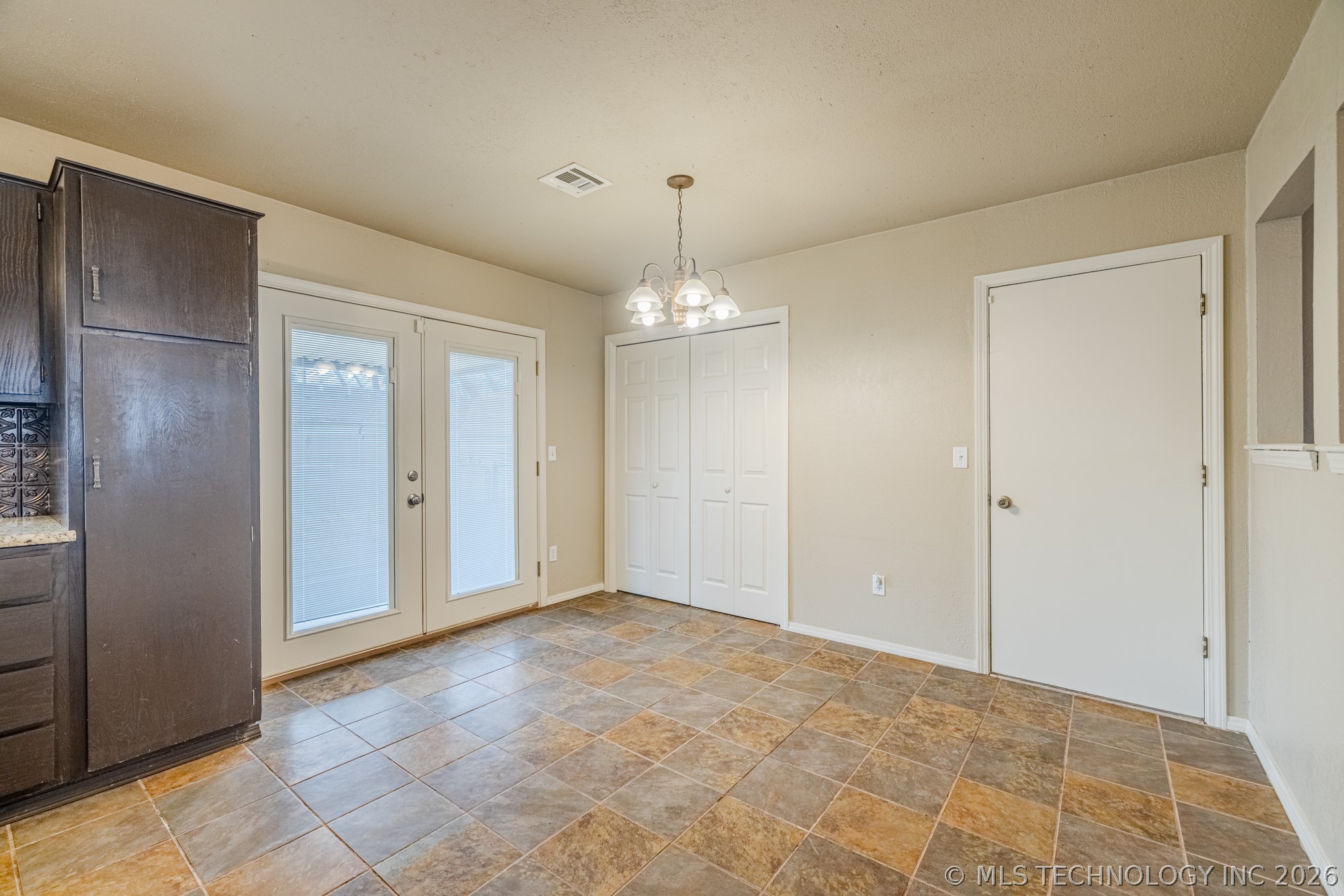 18108 E 3rd Place Property Photo 14