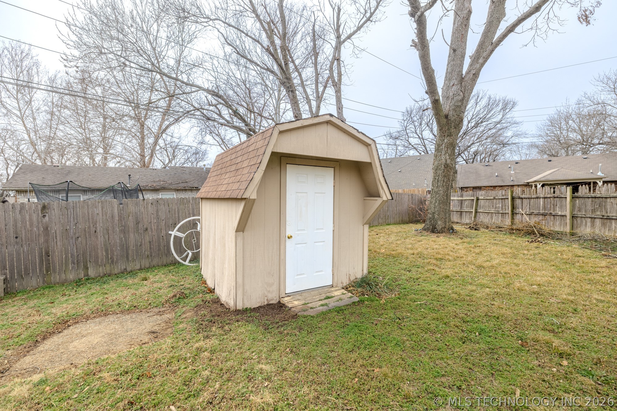 18108 E 3rd Place Property Photo 32