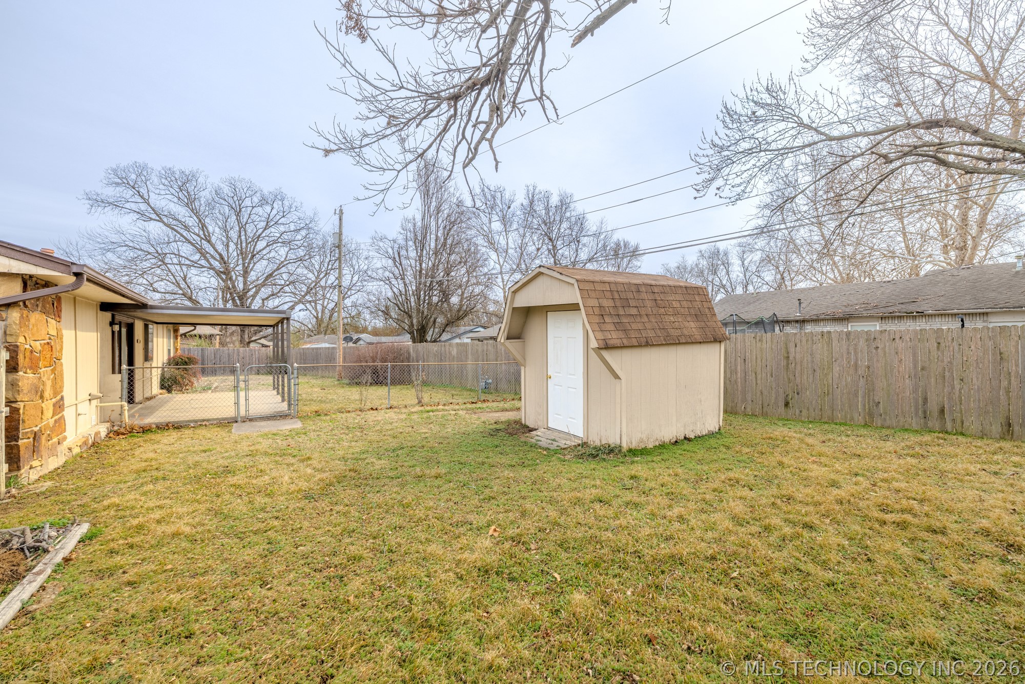 18108 E 3rd Place Property Photo 34