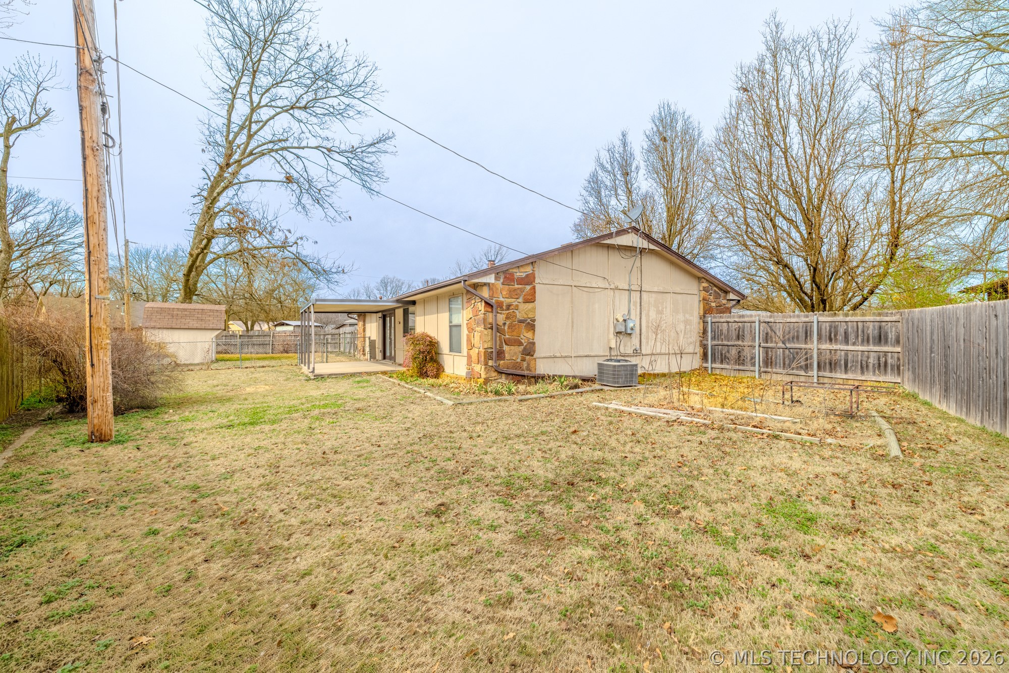 18108 E 3rd Place Property Photo 35