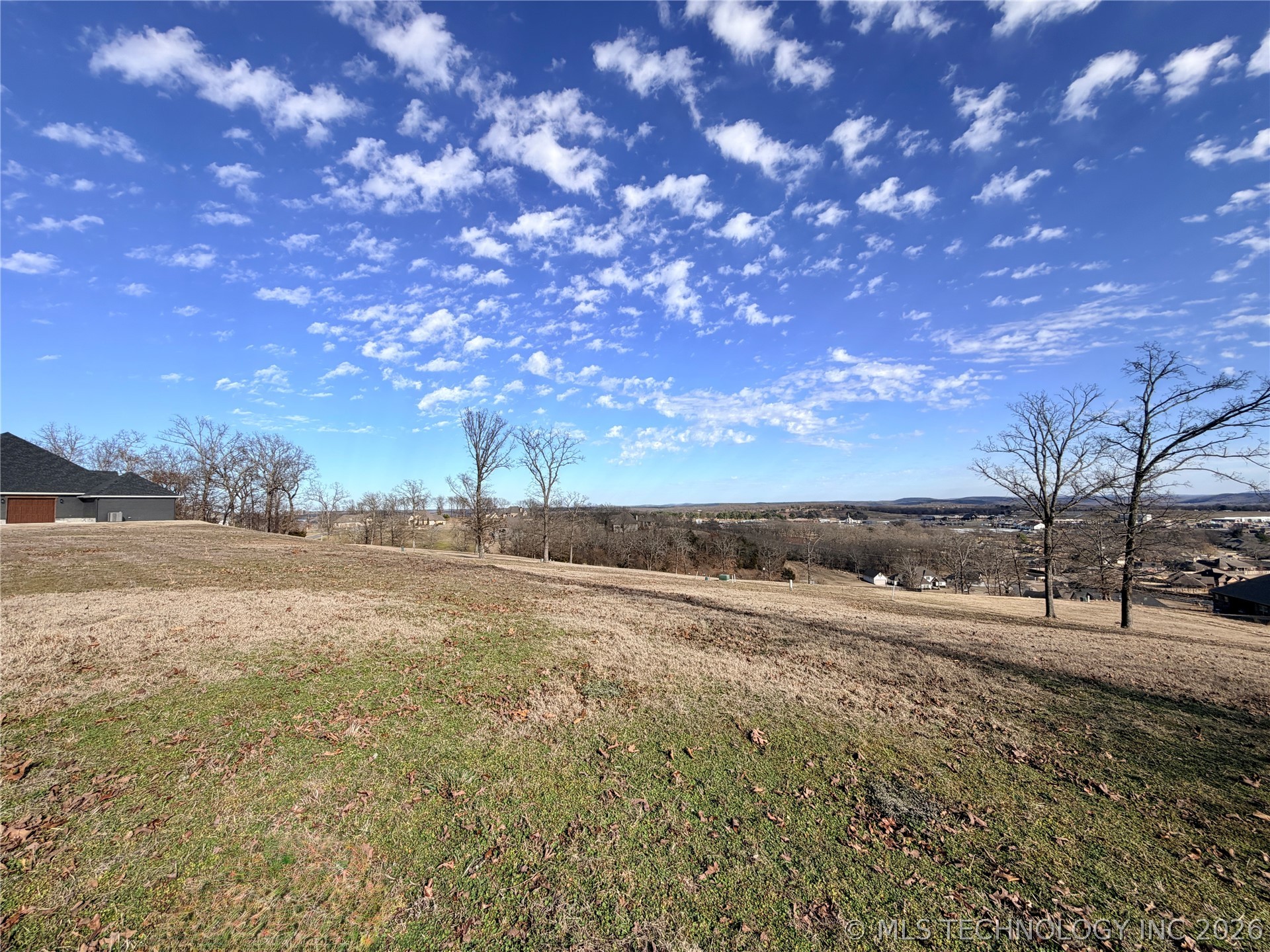 777 Ridgeview Drive Property Photo 16