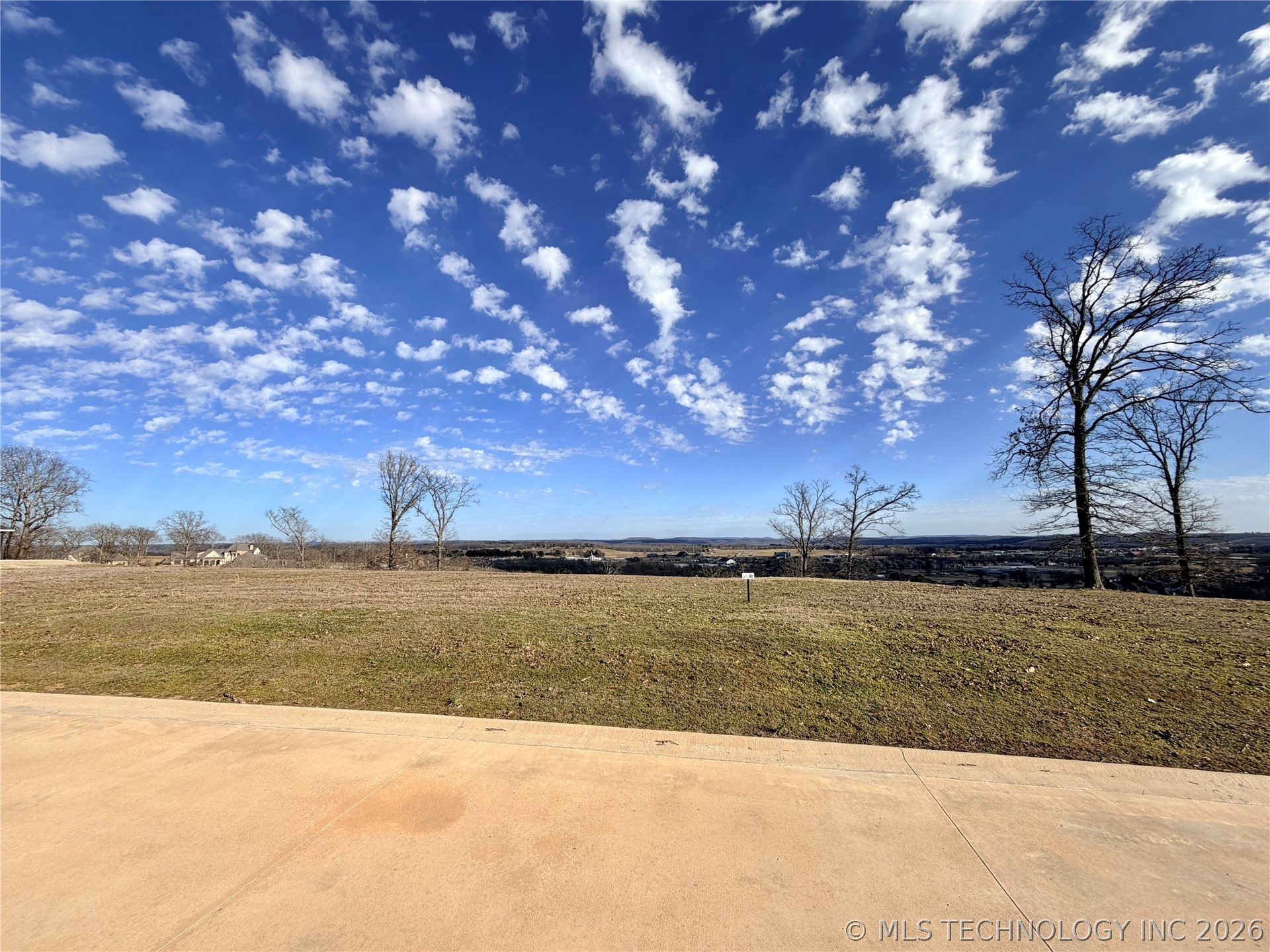 777 Ridgeview Drive Property Photo 17