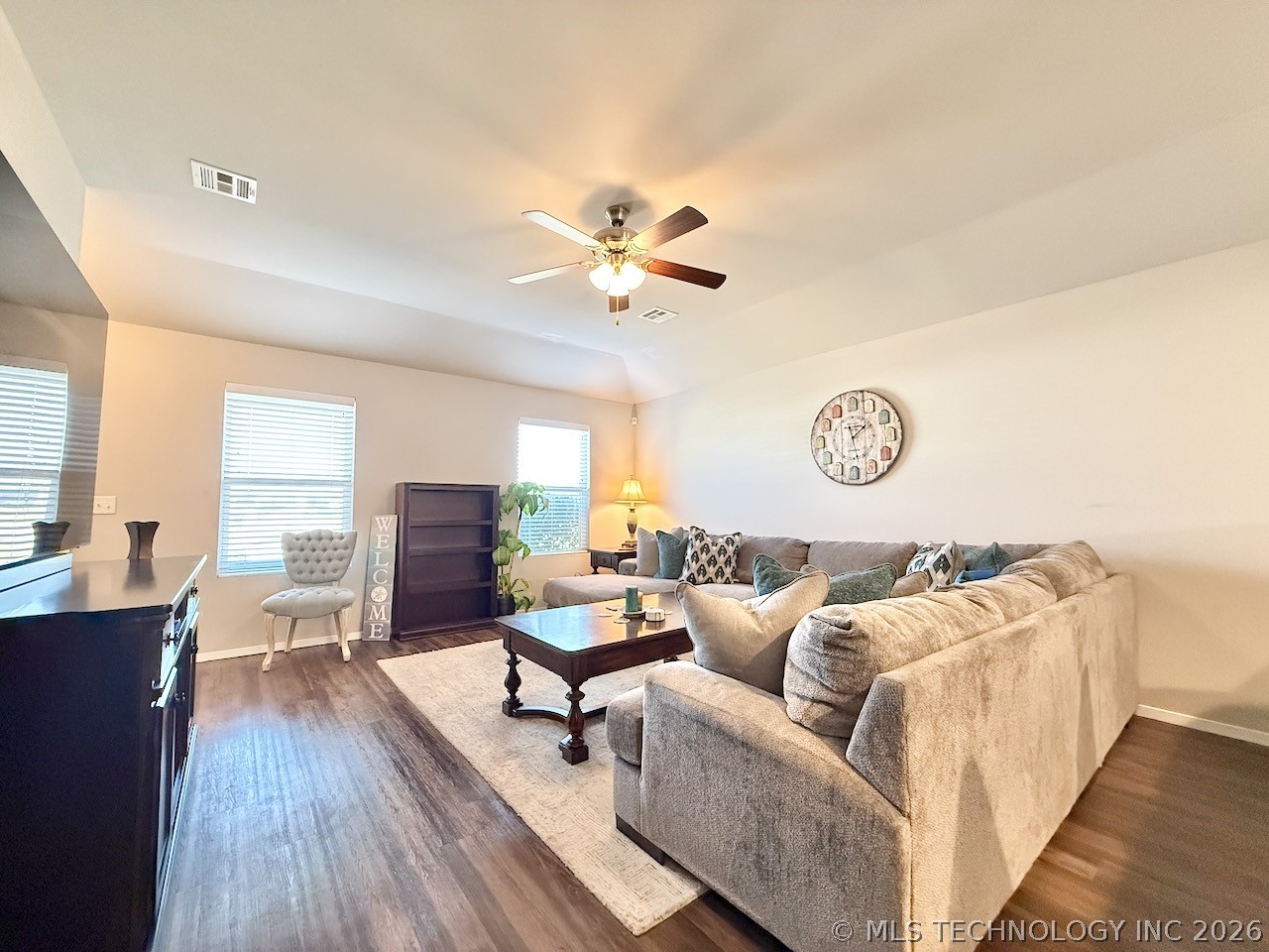 2725 E Quincy Street Property Photo 10
