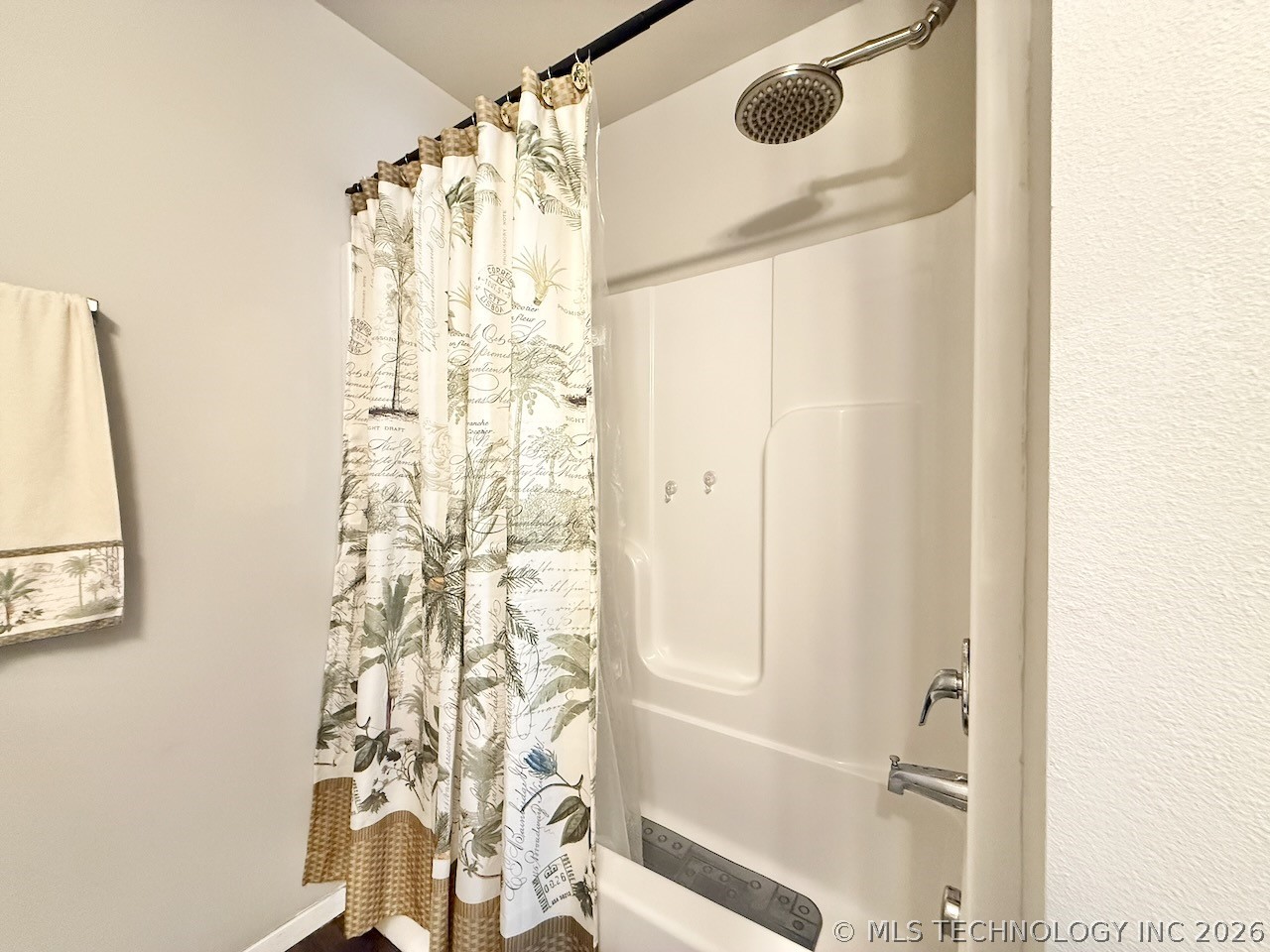 2725 E Quincy Street Property Photo 28