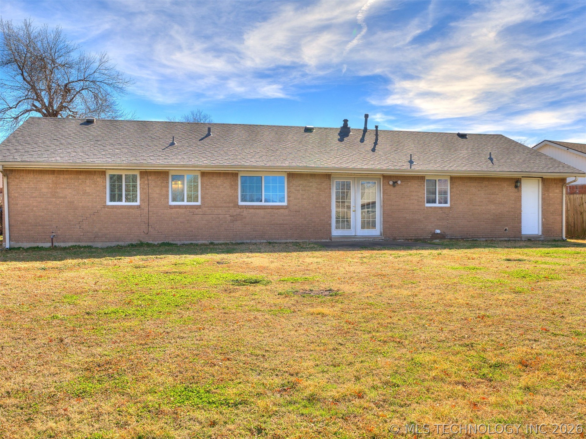 9123 E 48th Street Property Photo 2