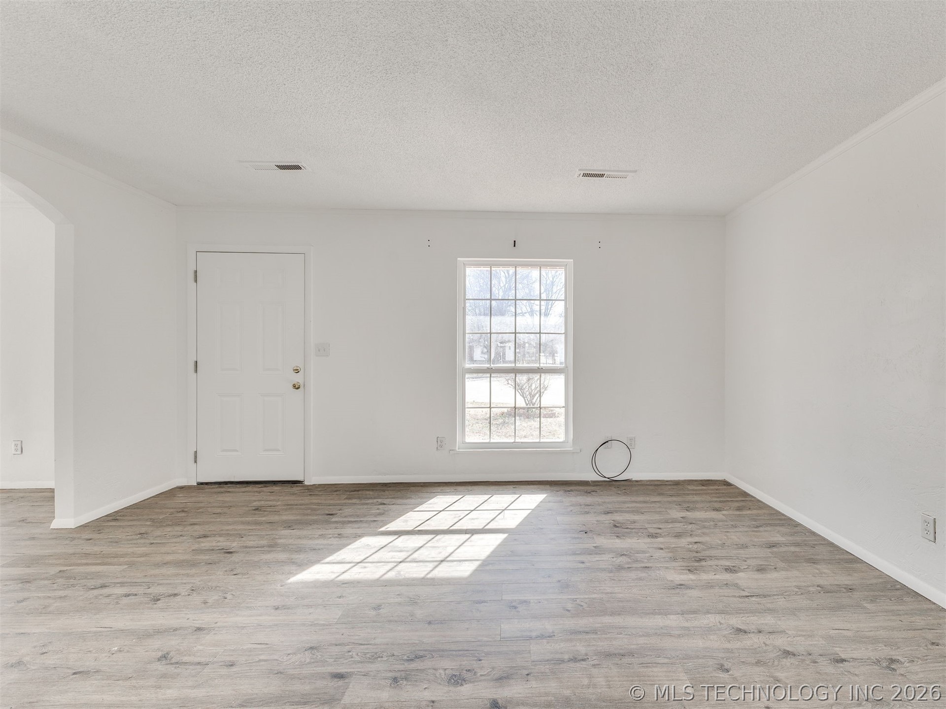 9123 E 48th Street Property Photo 9