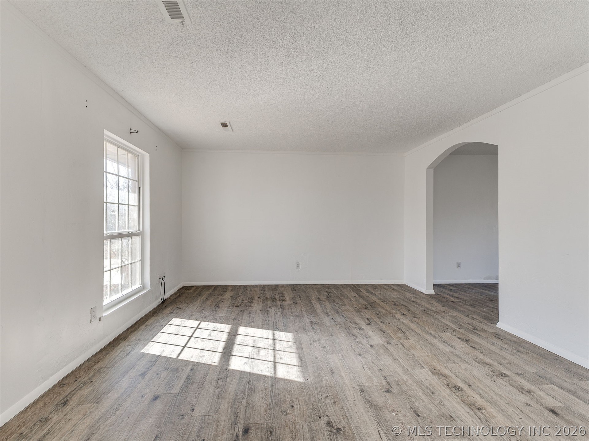 9123 E 48th Street Property Photo 10