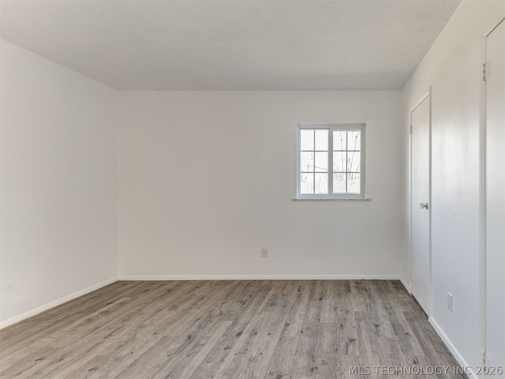 9123 E 48th Street Property Photo 21