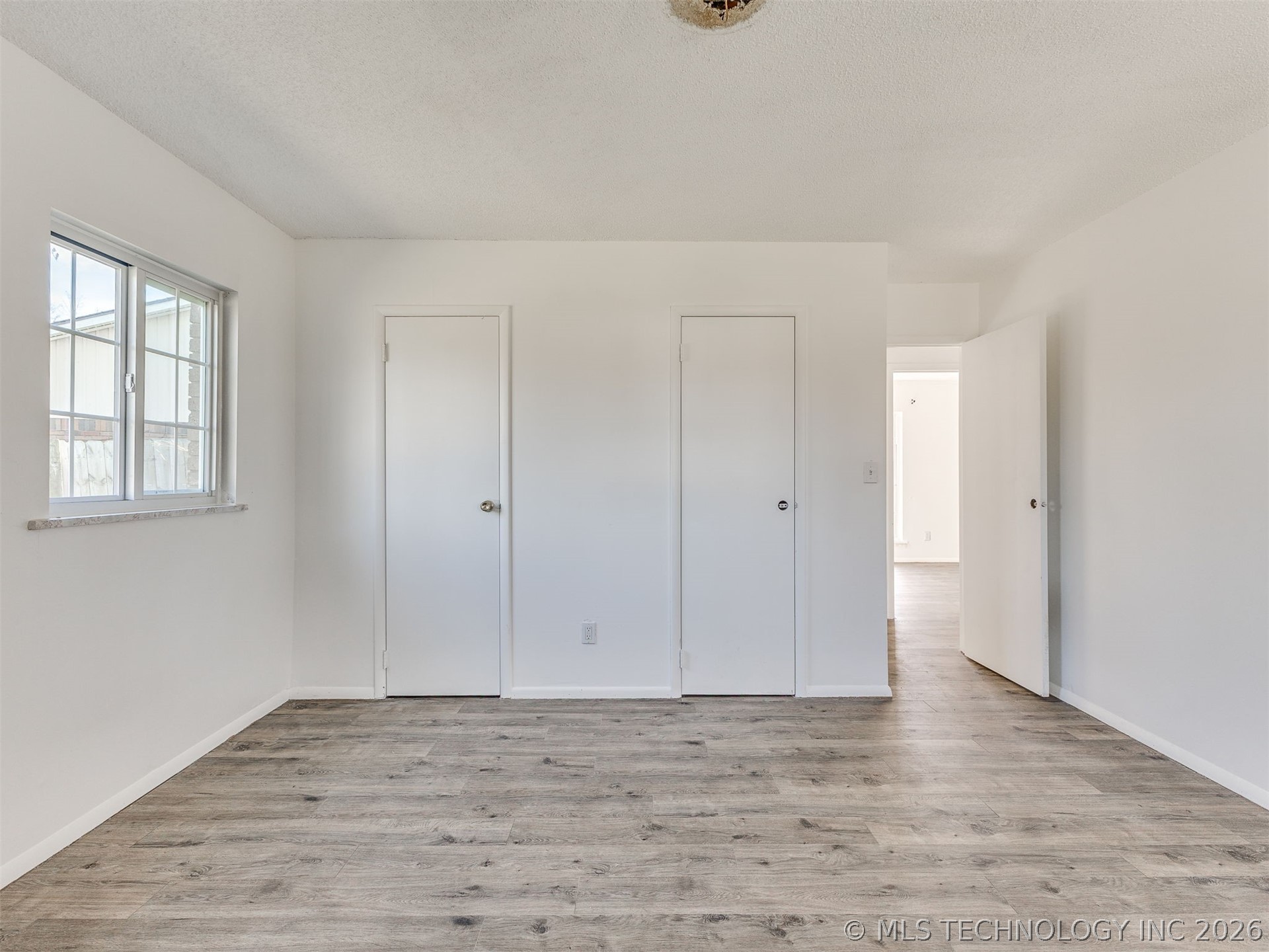 9123 E 48th Street Property Photo 23